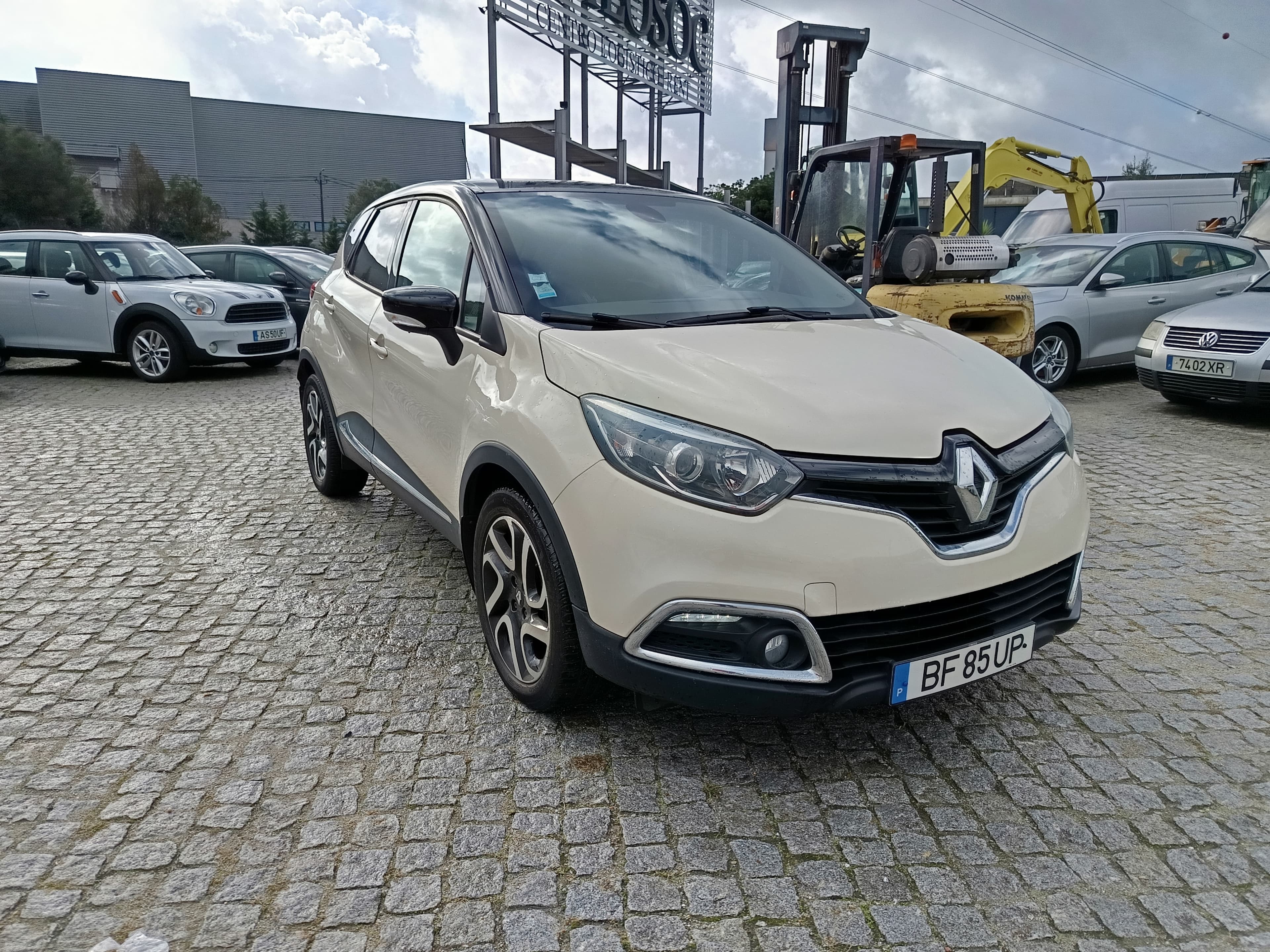 Renault Captur · Ano 2013 — imagen 3