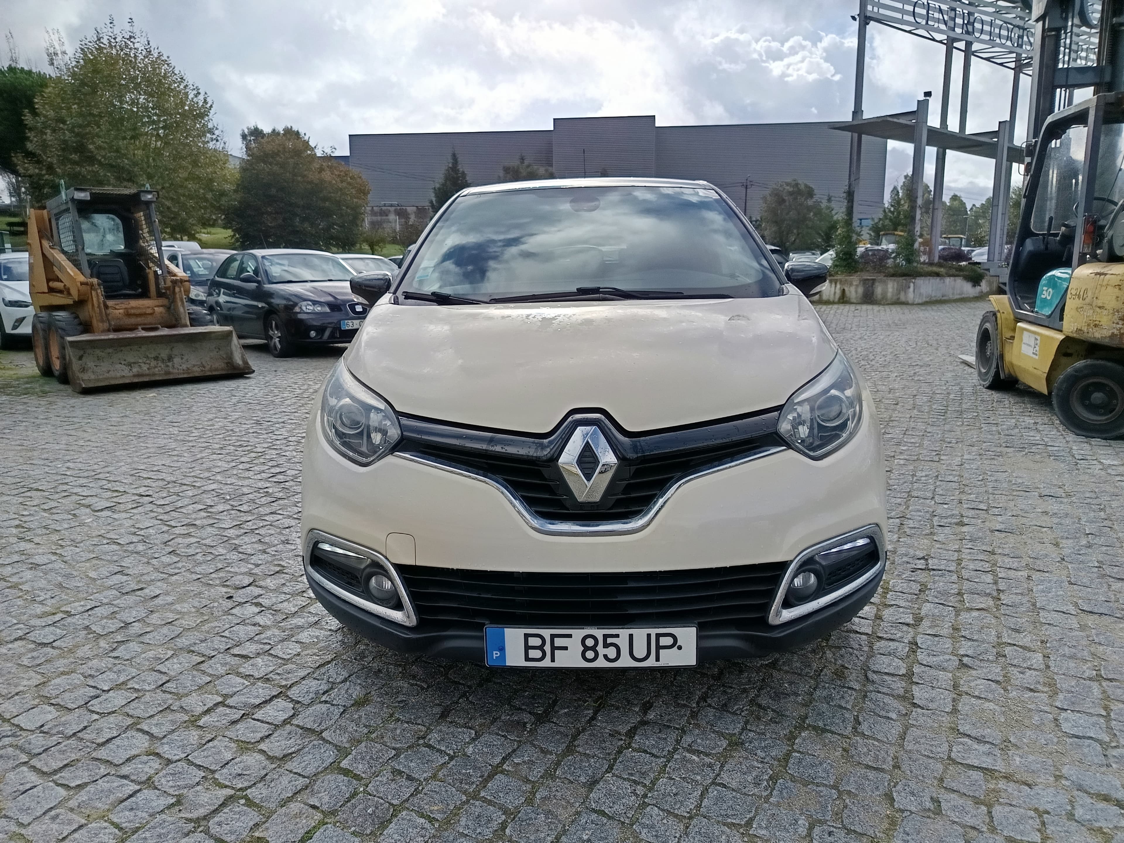 Renault Captur · Ano 2013 — imagen 2