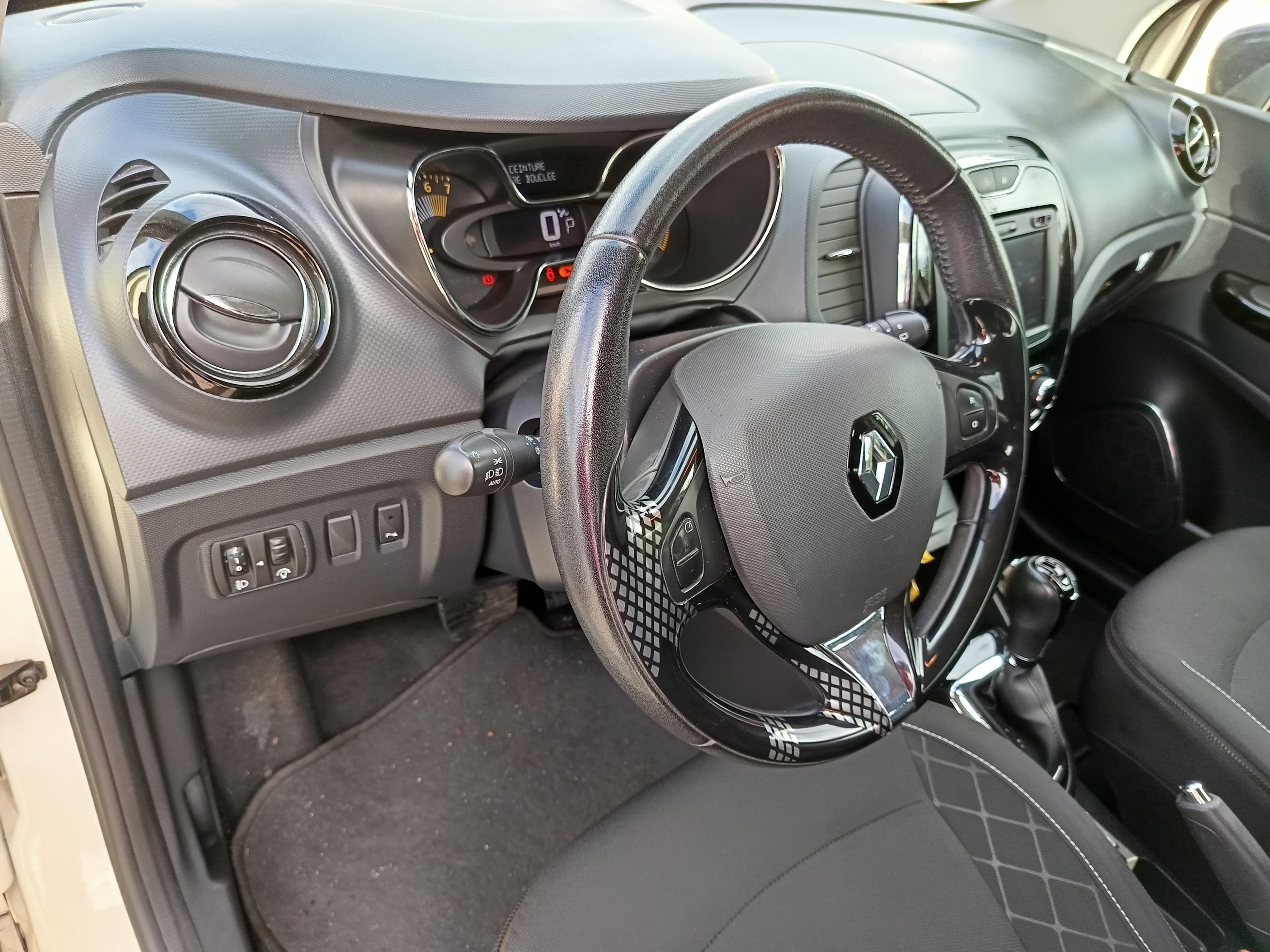 Renault Captur · Ano 2013 — imagen 31