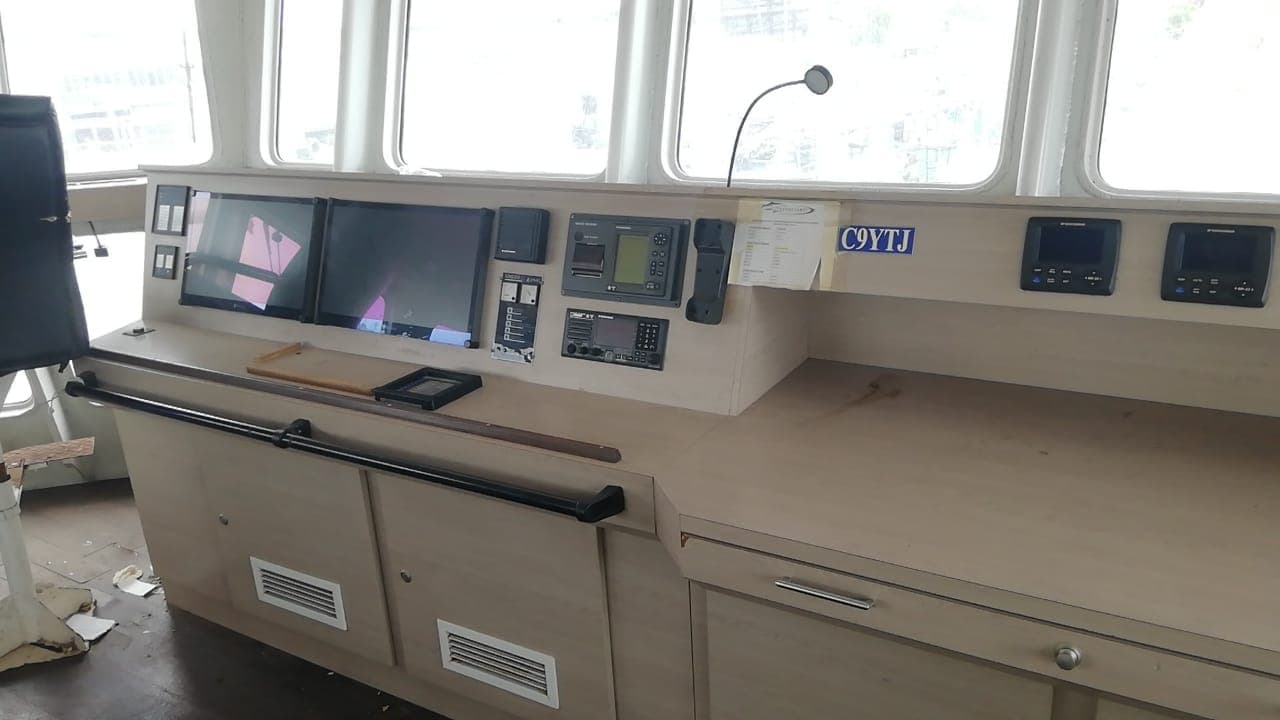 Um Atuneiro | One Longliner - PELAMIS V — imagem 11