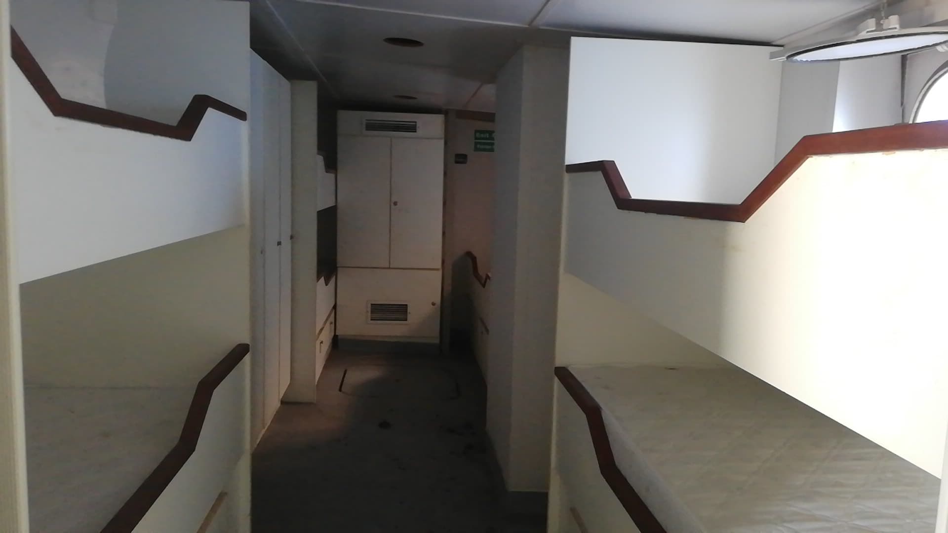 Dois Atuneiros | Two Longliners - ALBACARES I + ALBACARES IV — imagem 12