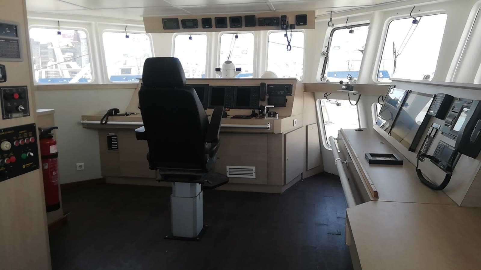 Dois Atuneiros | Two Longliners - ALBACARES I + ALBACARES IV — imagem 14