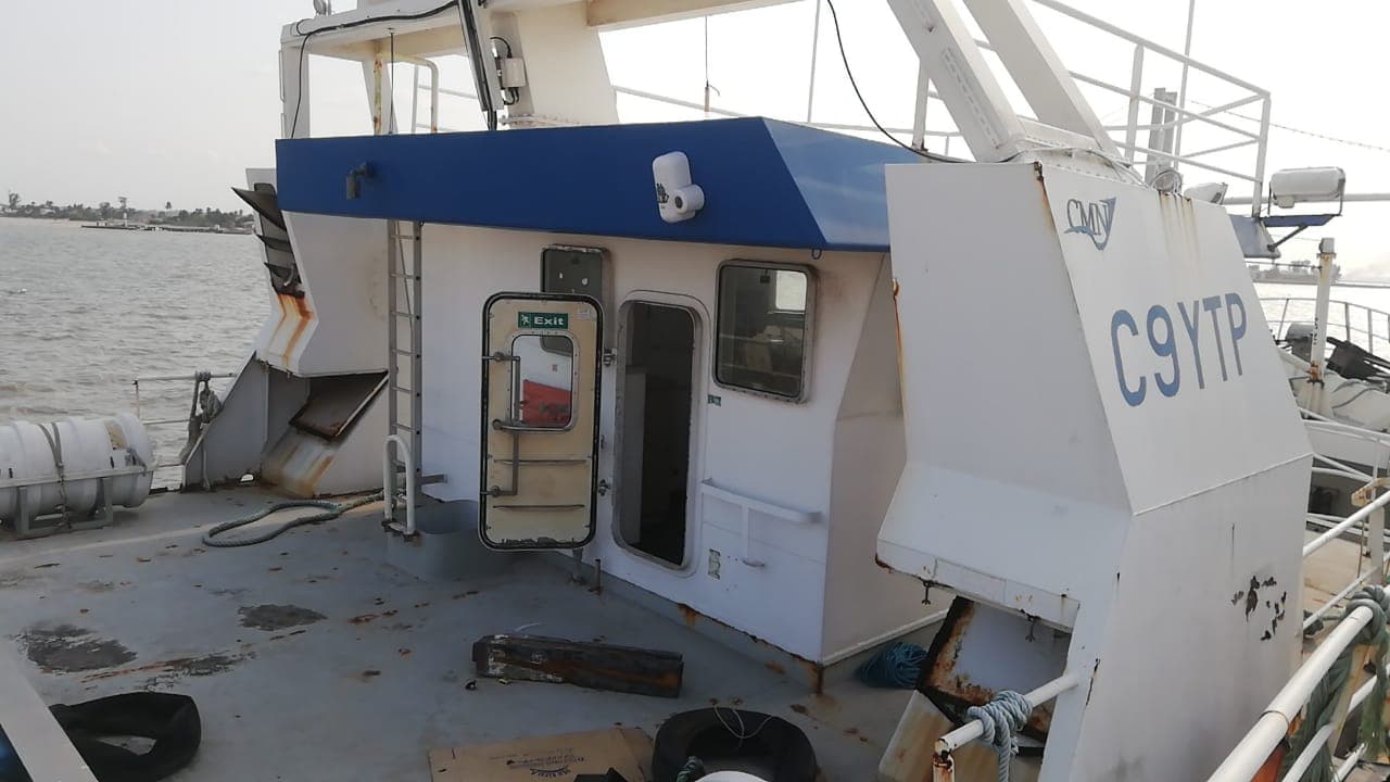Dois Atuneiros | Two Longliners - ALALUNGA II + ALALUNGA III — imagen 4