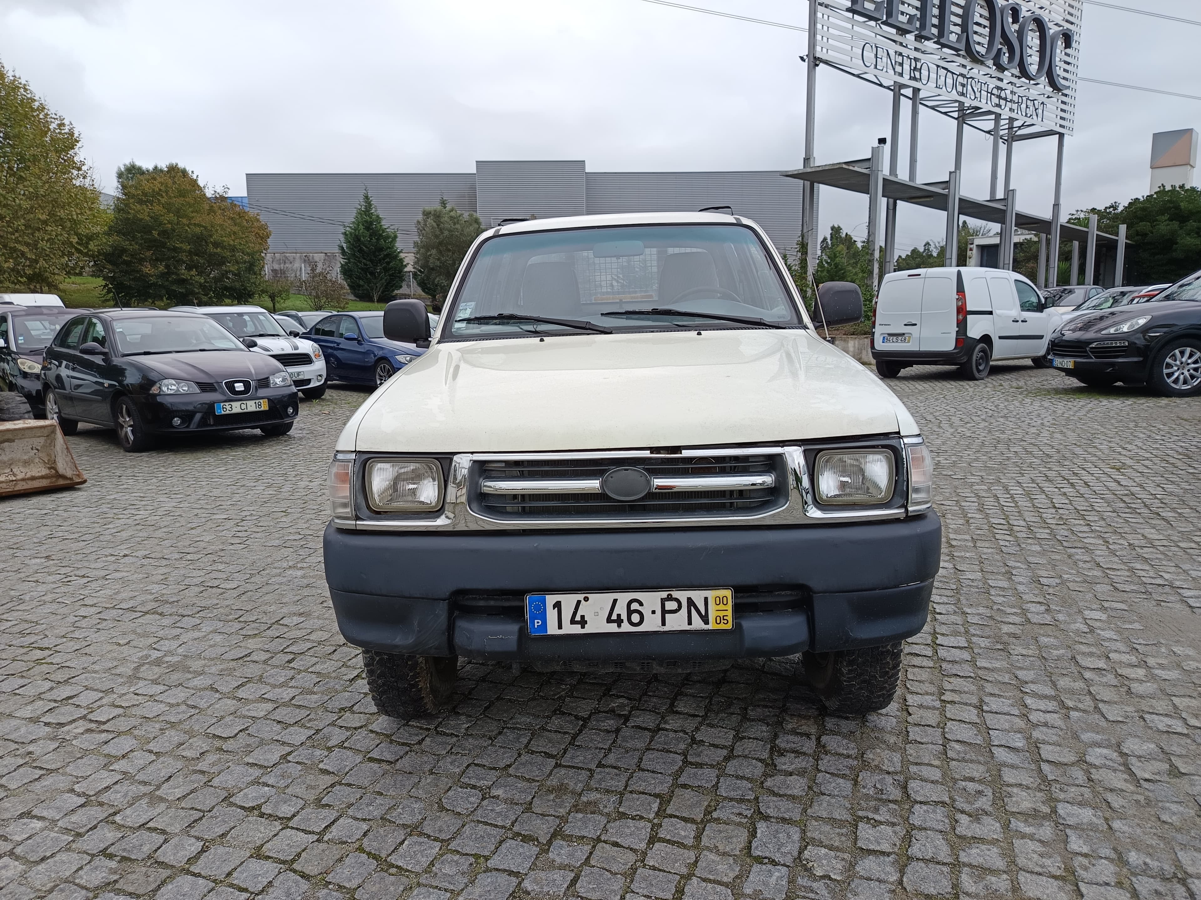 Toyota Hilux · Ano 2000 — imagem 2