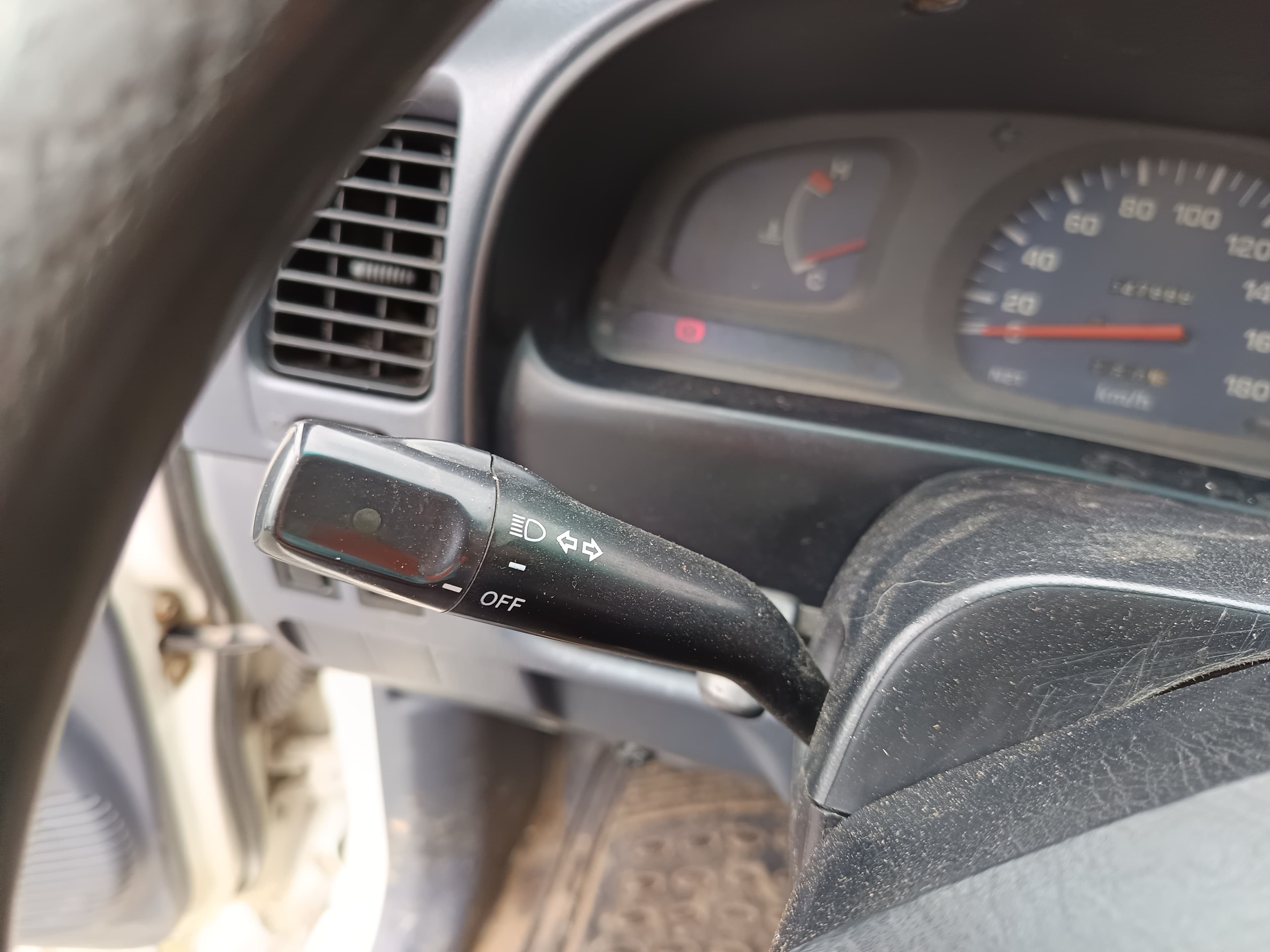 Toyota Hilux · Ano 2000 — imagem 34