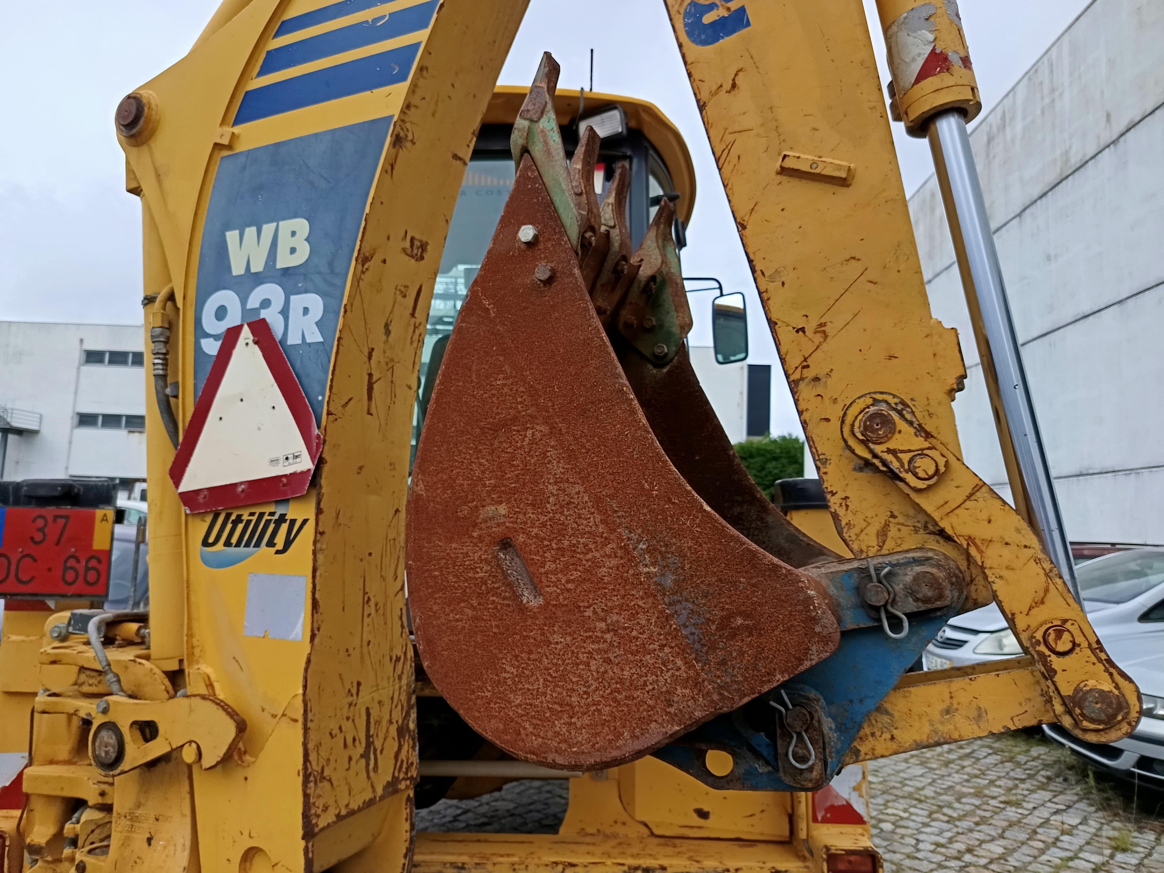 Retroescavadora Komatsu · Ano 2008 — imagem 10