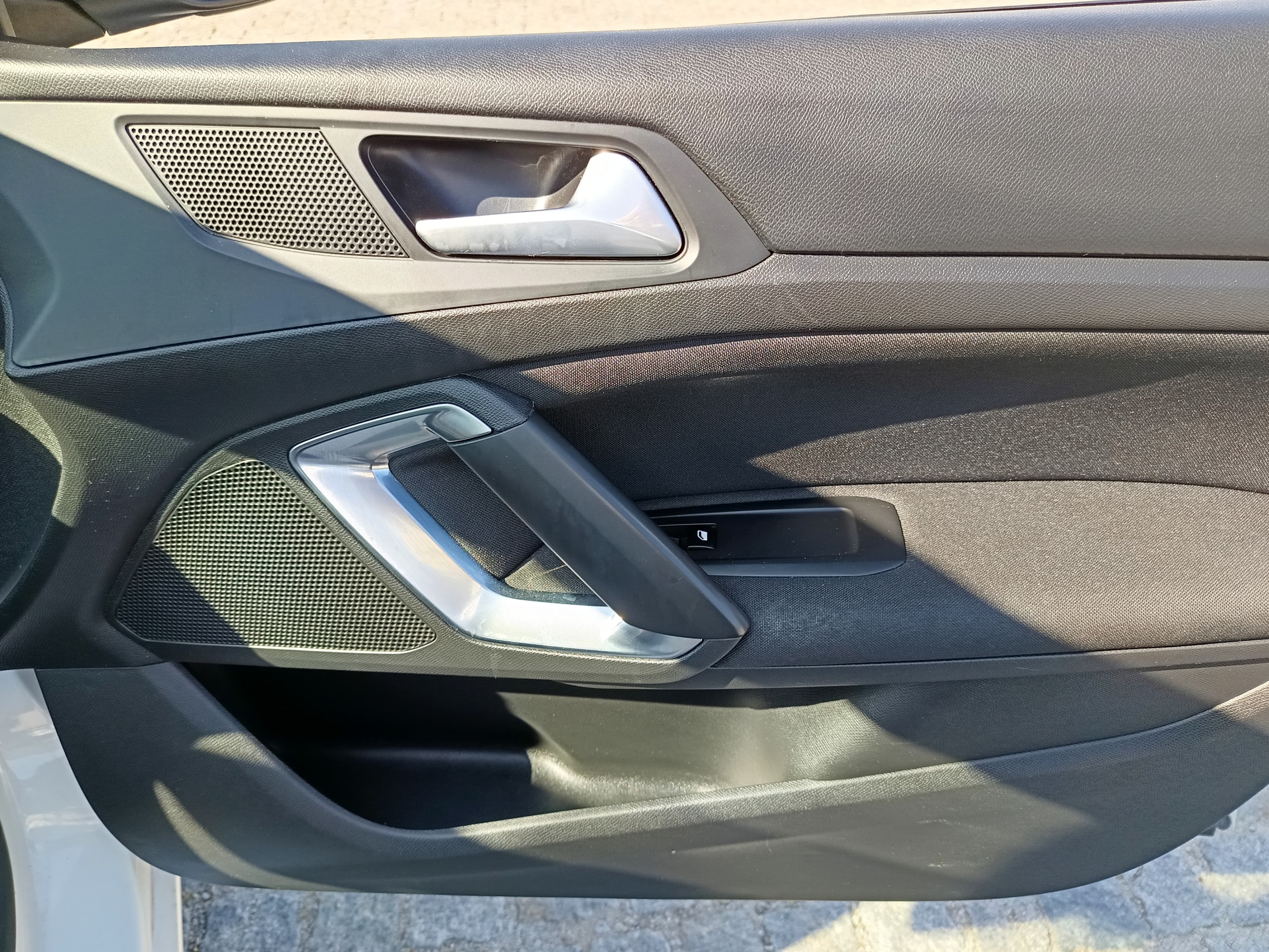 Peugeot 308 · Ano 2018 — imagem 25