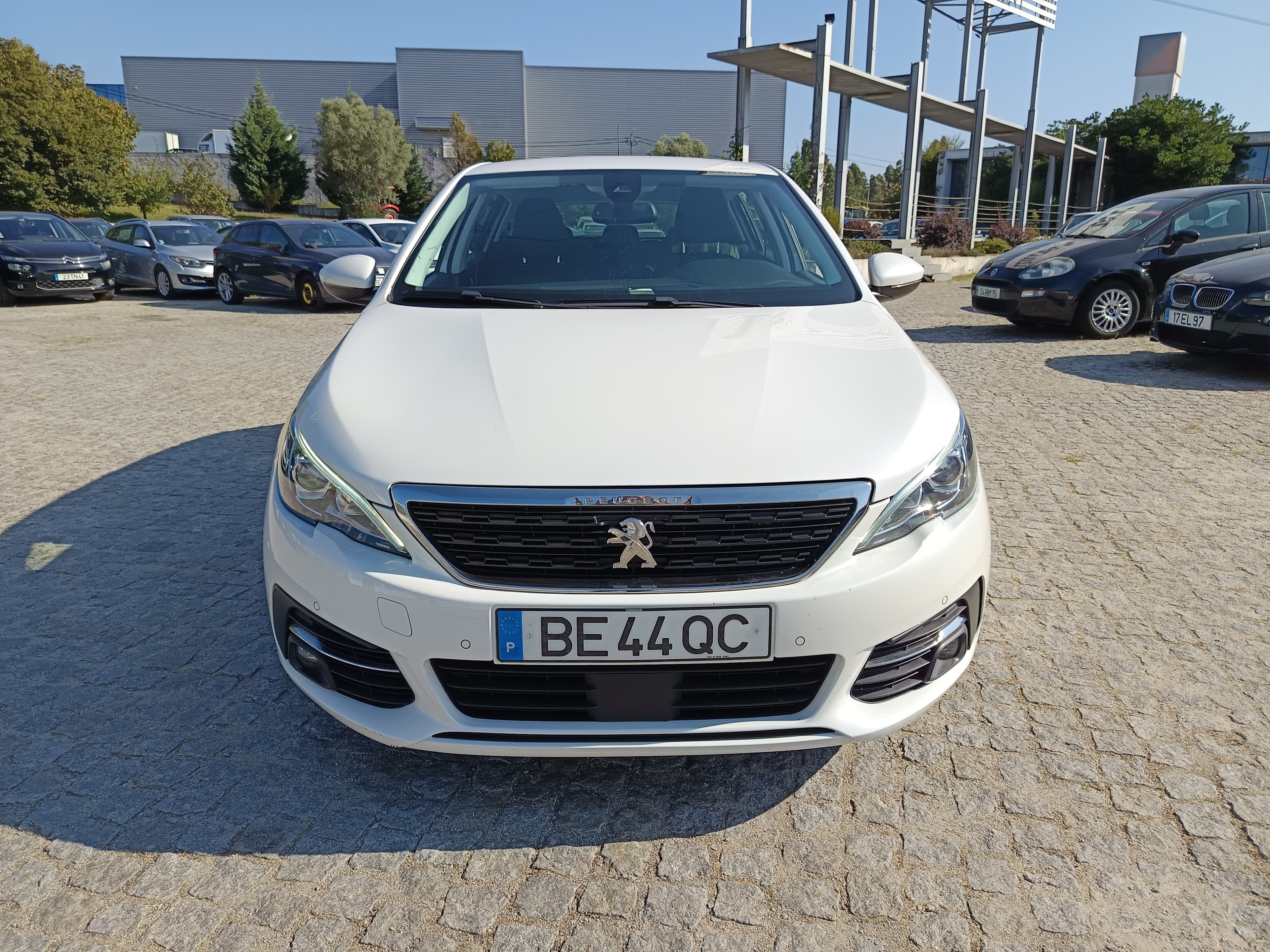 Peugeot 308 · Ano 2018 — imagem 3