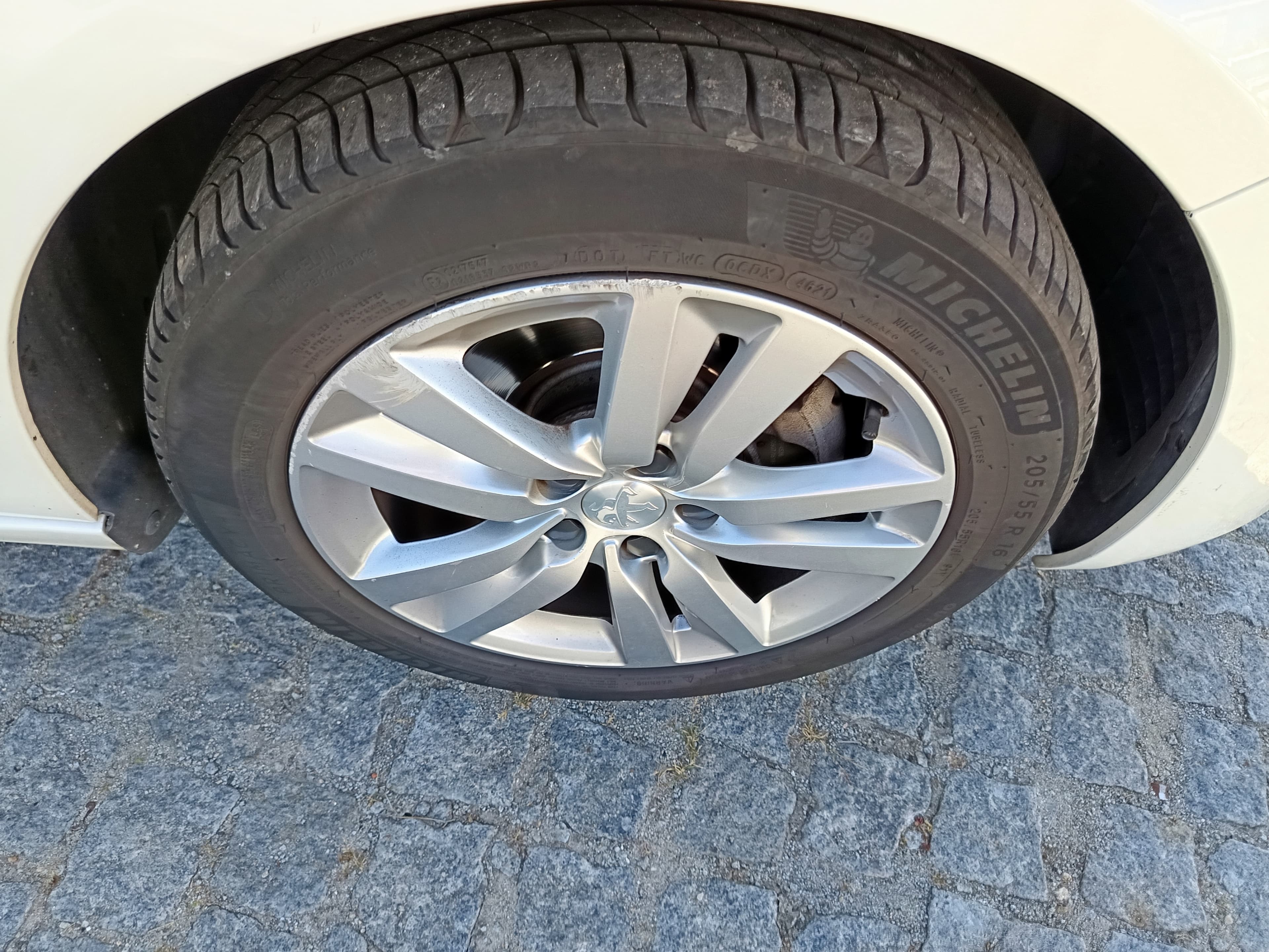 Peugeot 308 · Ano 2018 — imagem 10