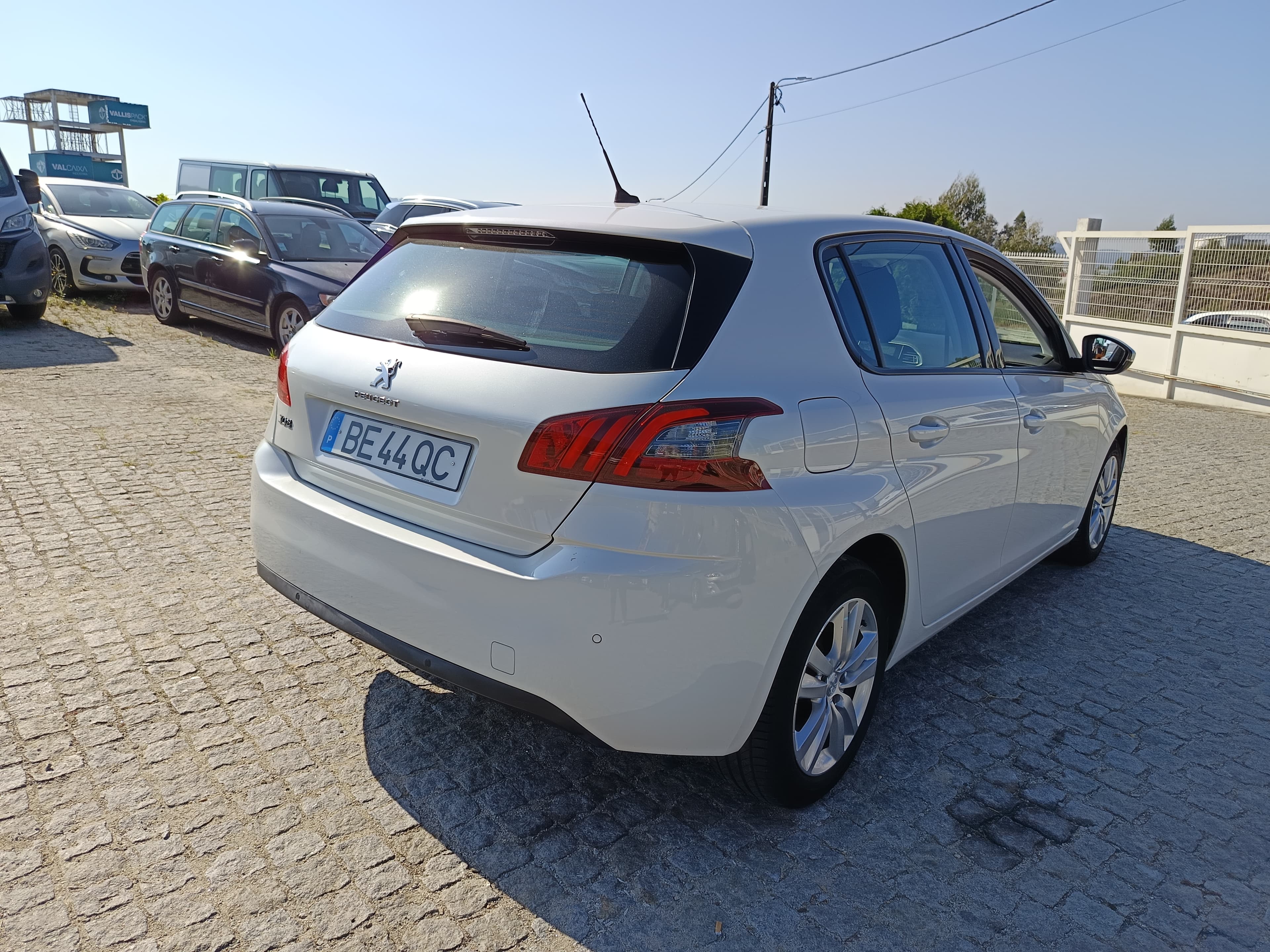 Peugeot 308 · Ano 2018 — imagem 5