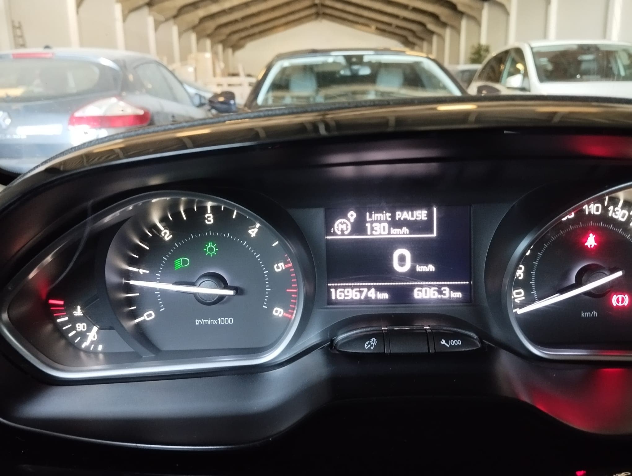 Peugeot 208 · Año 2017 — imagen 29