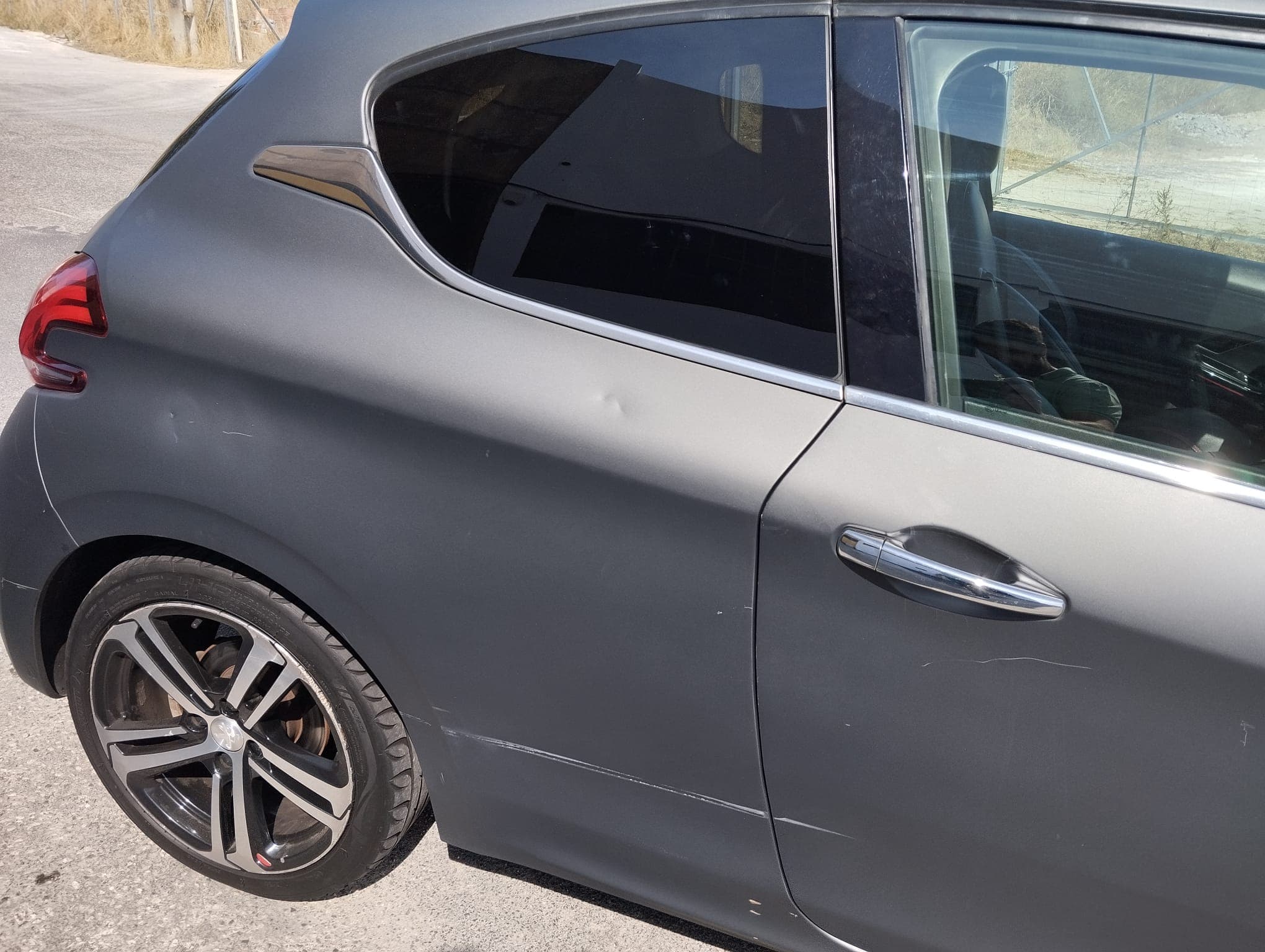 Peugeot 208 · Año 2017 — imagen 16