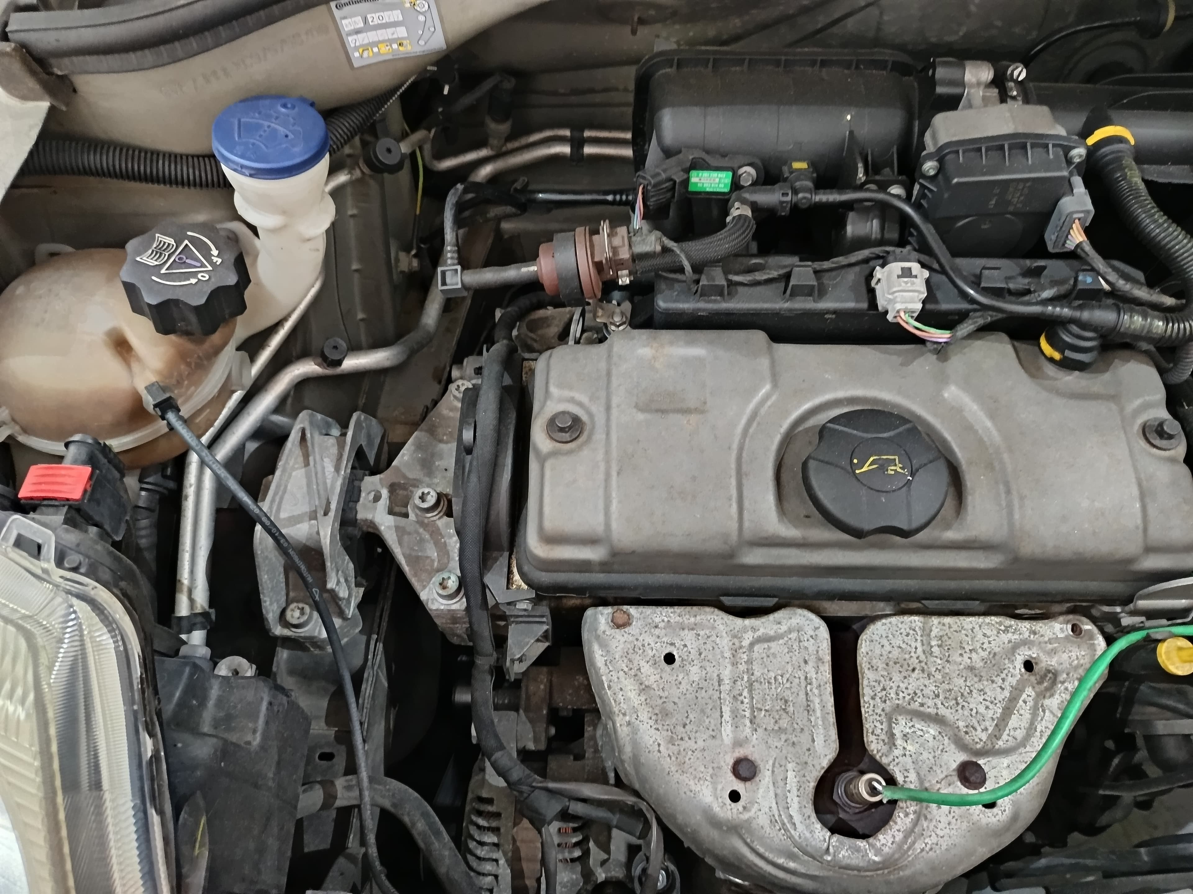 Citroën C2 · Ano 2009 — image 16