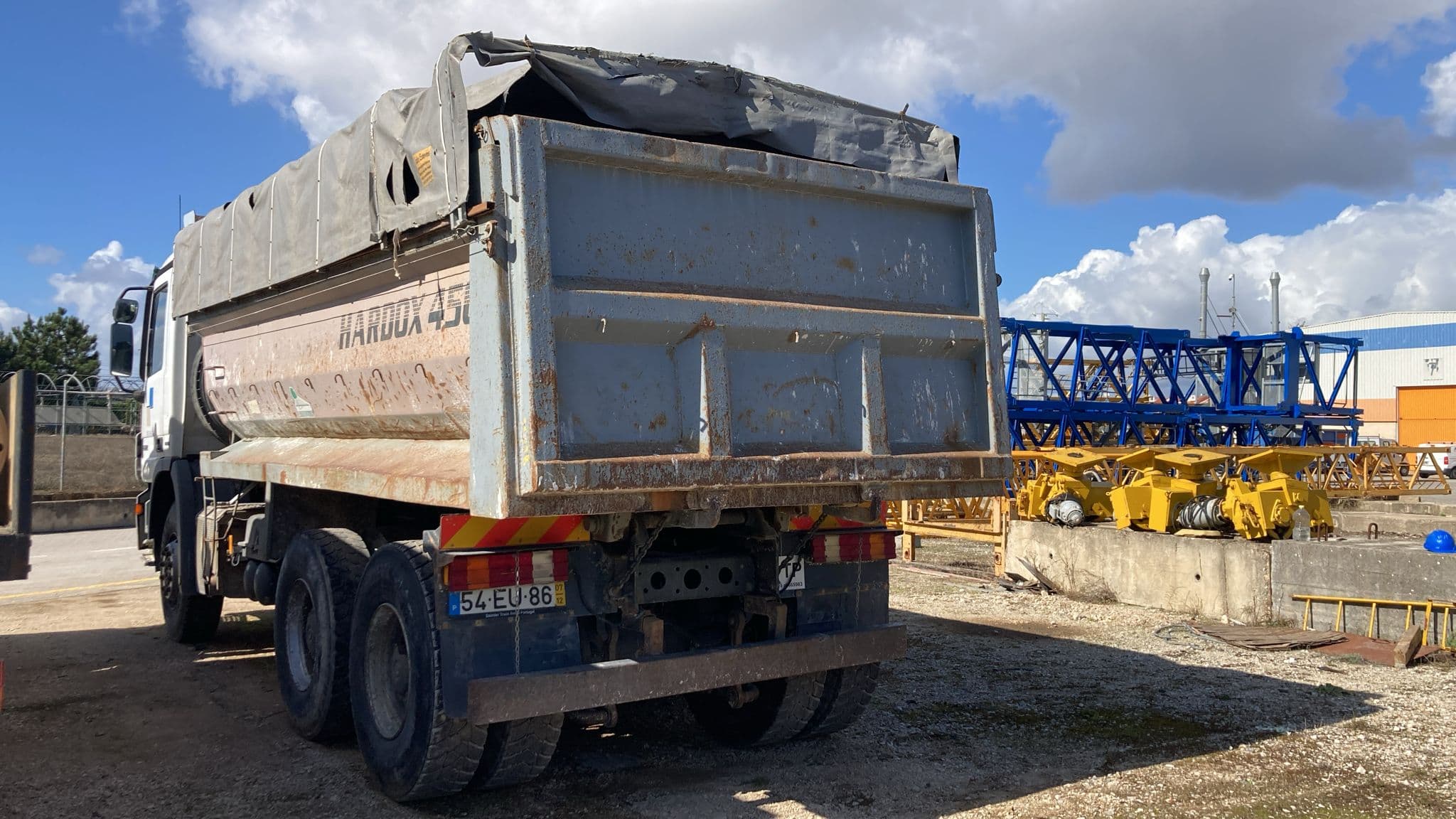 Camião Basc. Tras. 26 T Mercedes-Benz Actros 2632K/36 6x4 — imagen 3