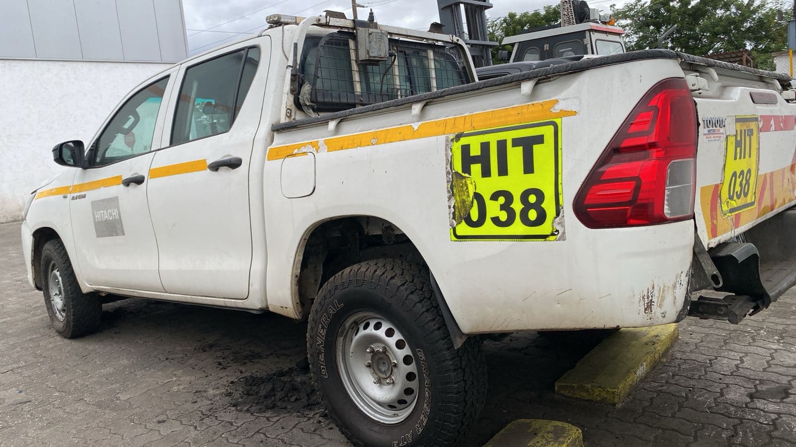 TOYOTA Hilux — imagen 9