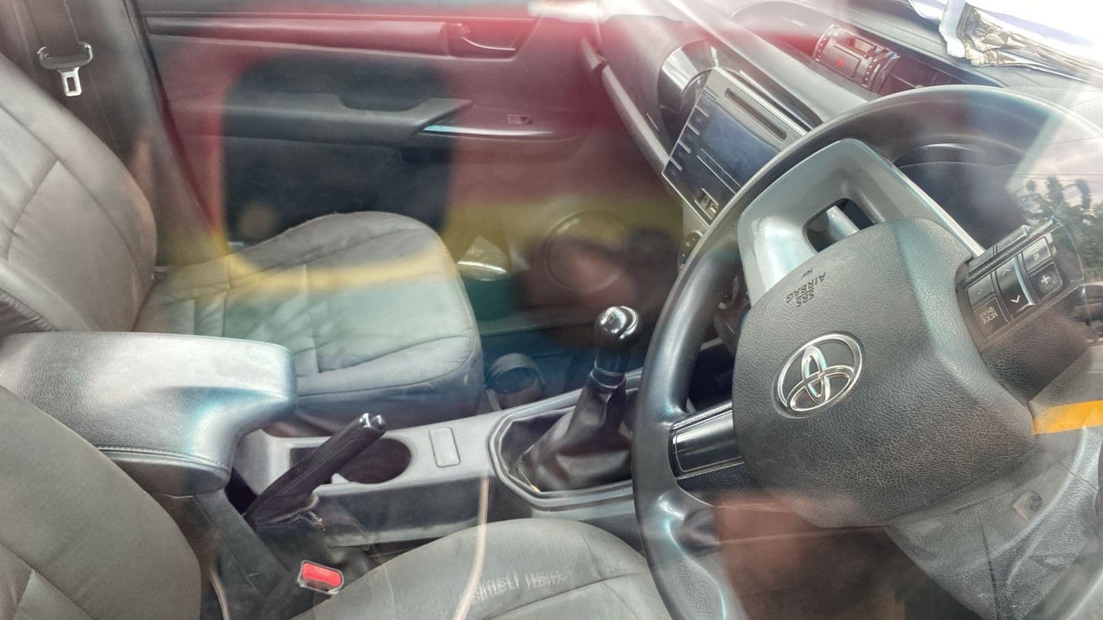 TOYOTA Hilux — imagen 7