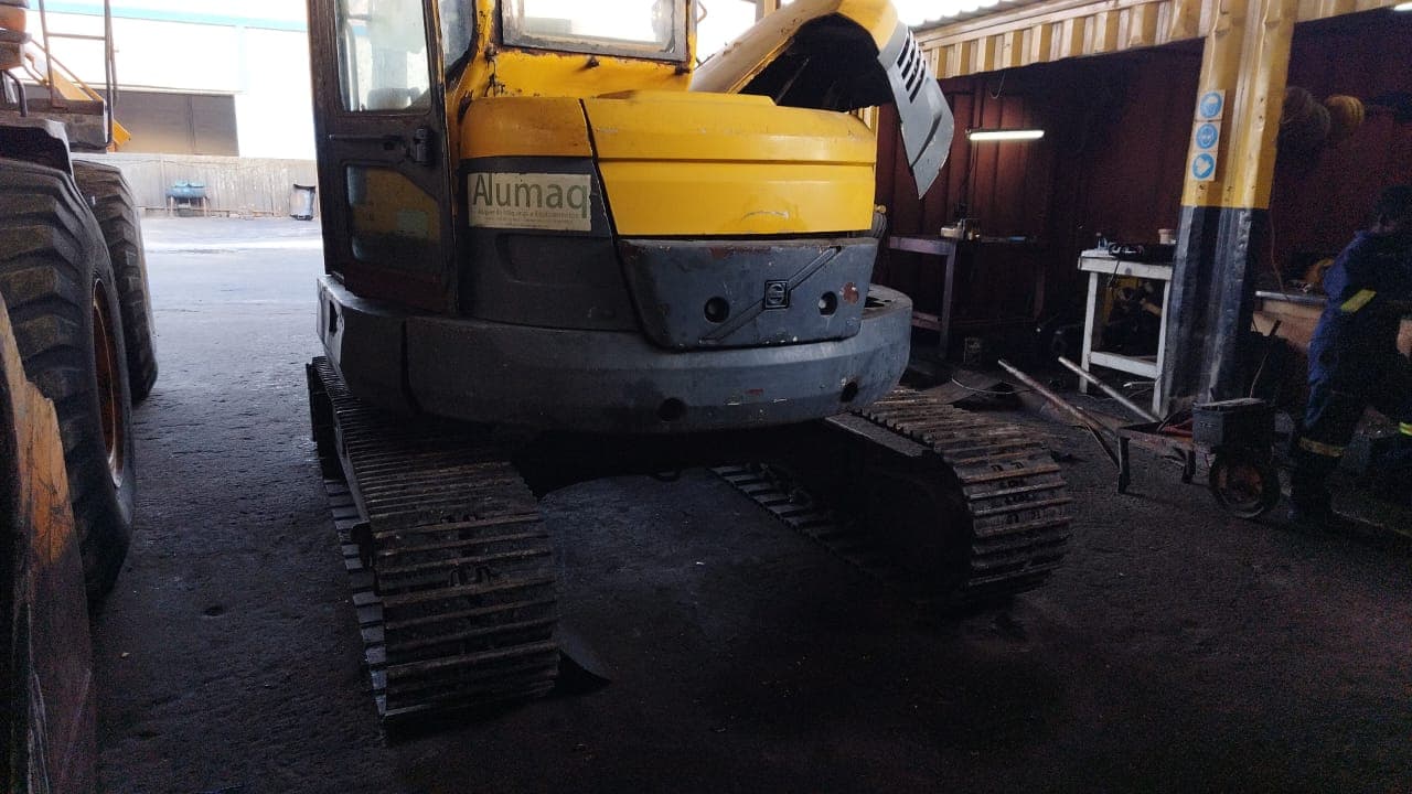 Escavadora VOLVO ECR88 — imagem 5