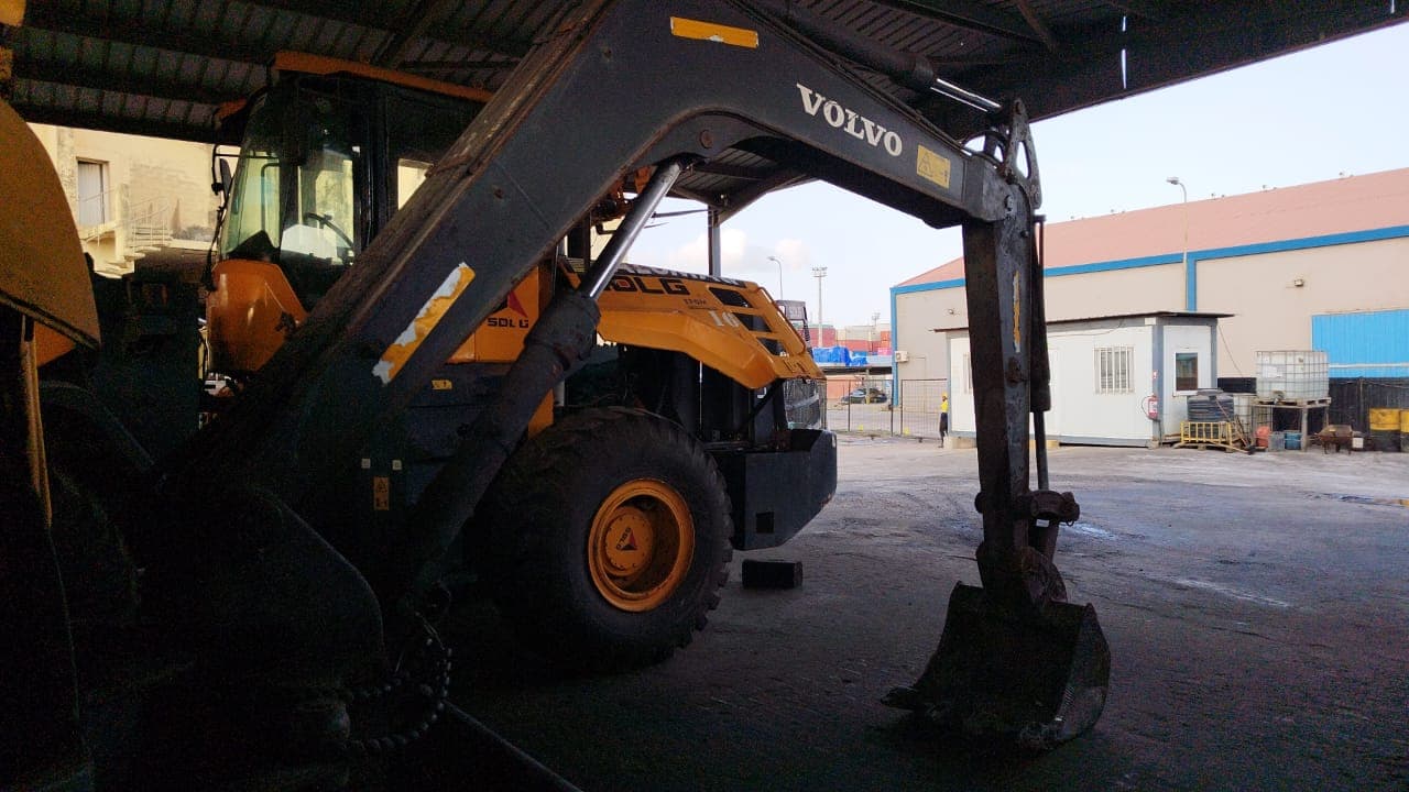 Escavadora VOLVO ECR88 — imagem 7