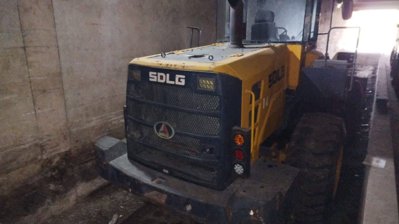 Pá carregadora  SDLG LG956F — imagem 8