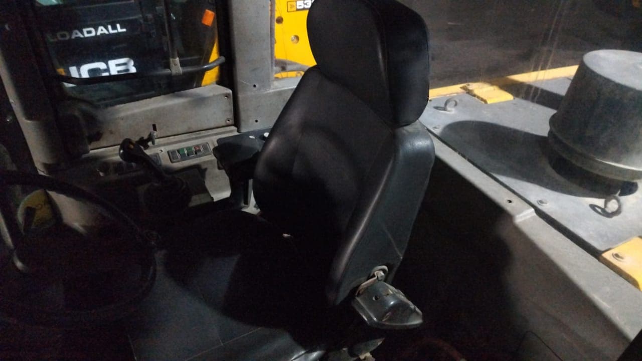 Pá carregadora  SDLG LG956F — imagem 6