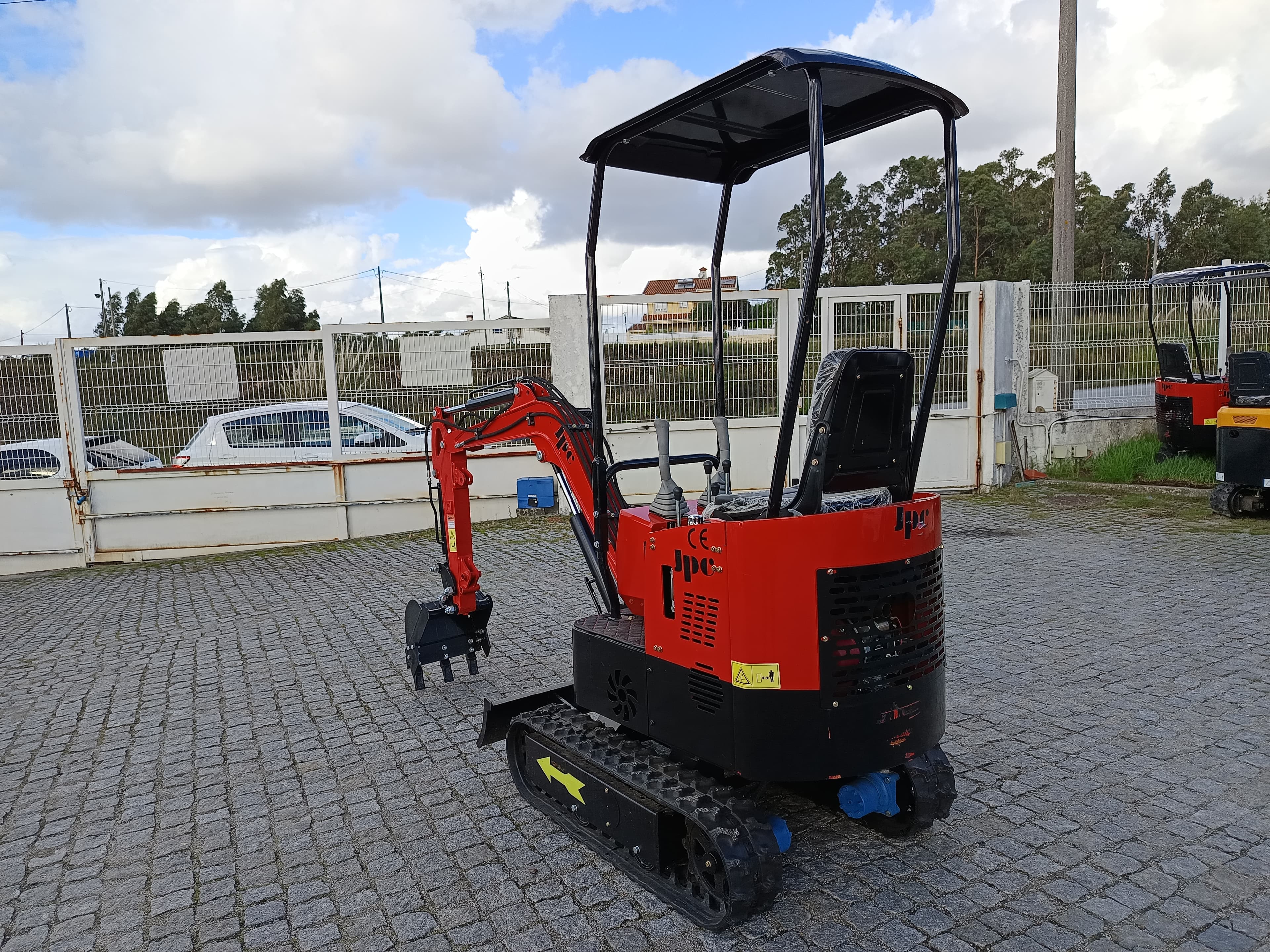 Mini Giratória JPC HT12 — image 7