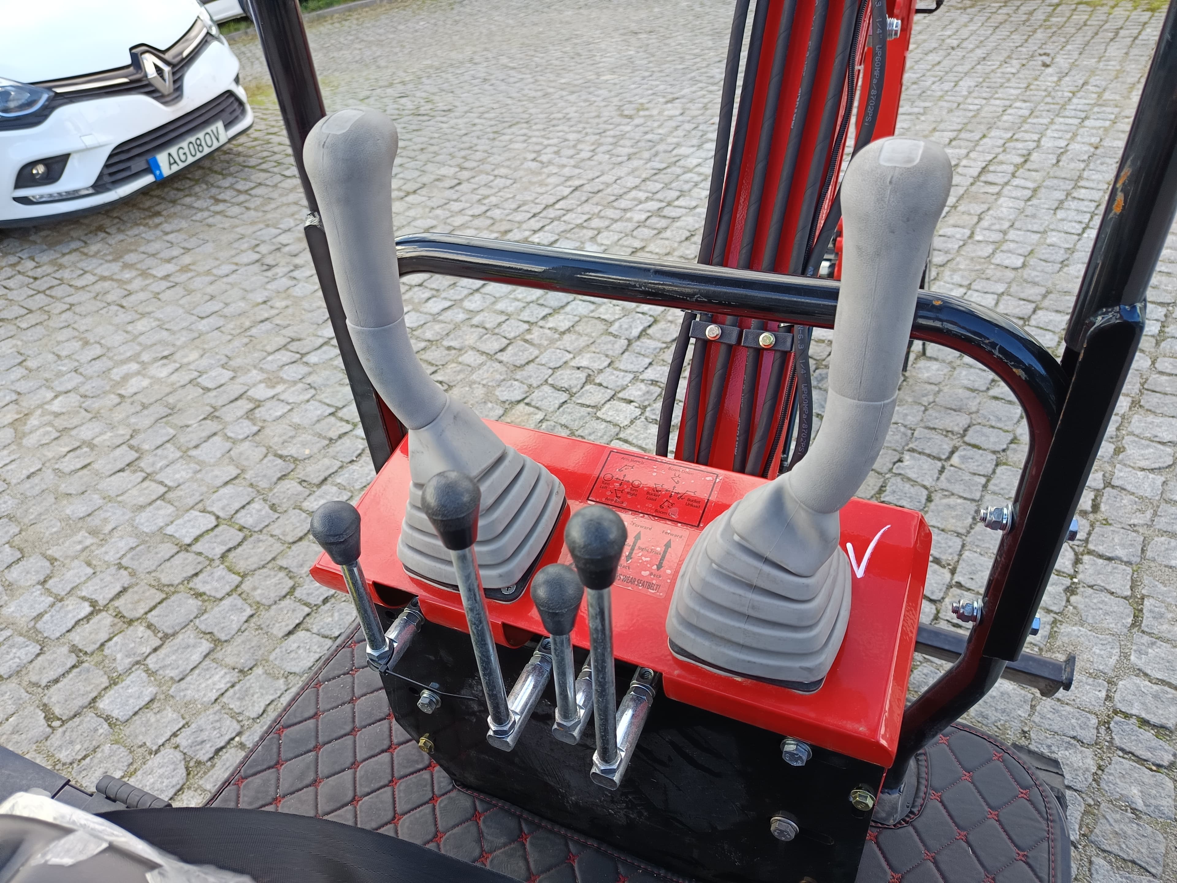 Mini Giratória JPC HT12 — image 11