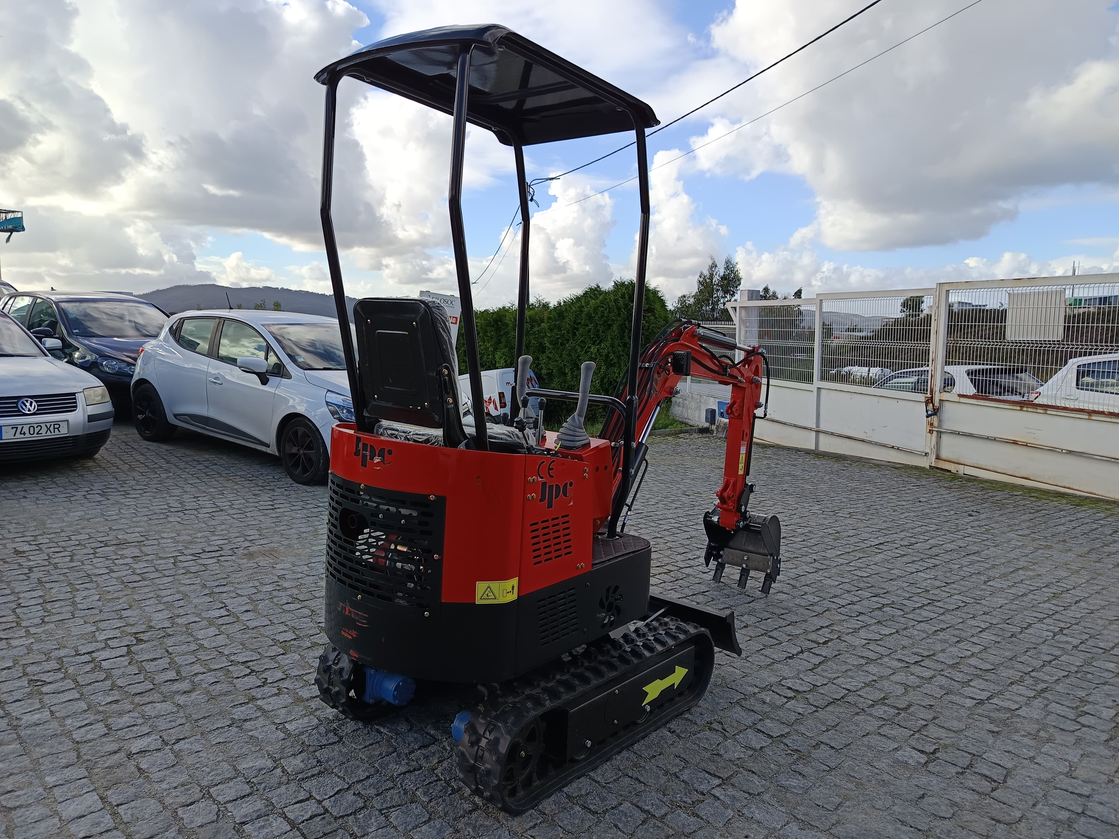 Mini Giratória JPC HT12 — image 8