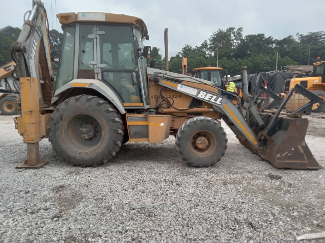 BELL 315 SJ backhoe — image 6