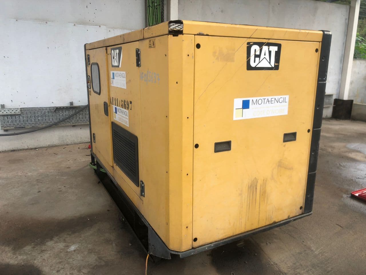Générateur 50 Kva CATERPILLAR DE55E0 — imagem 8