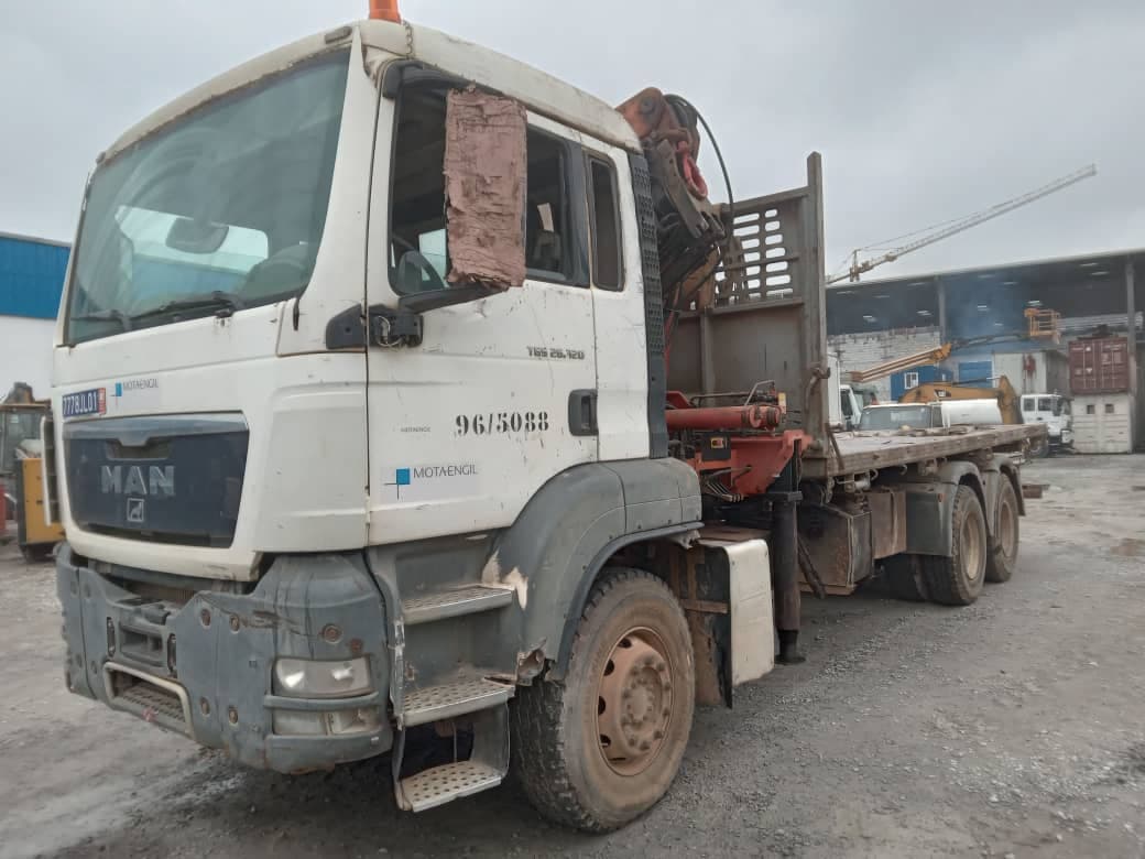 Camion Grue MAN TGS 26.320 — image 1