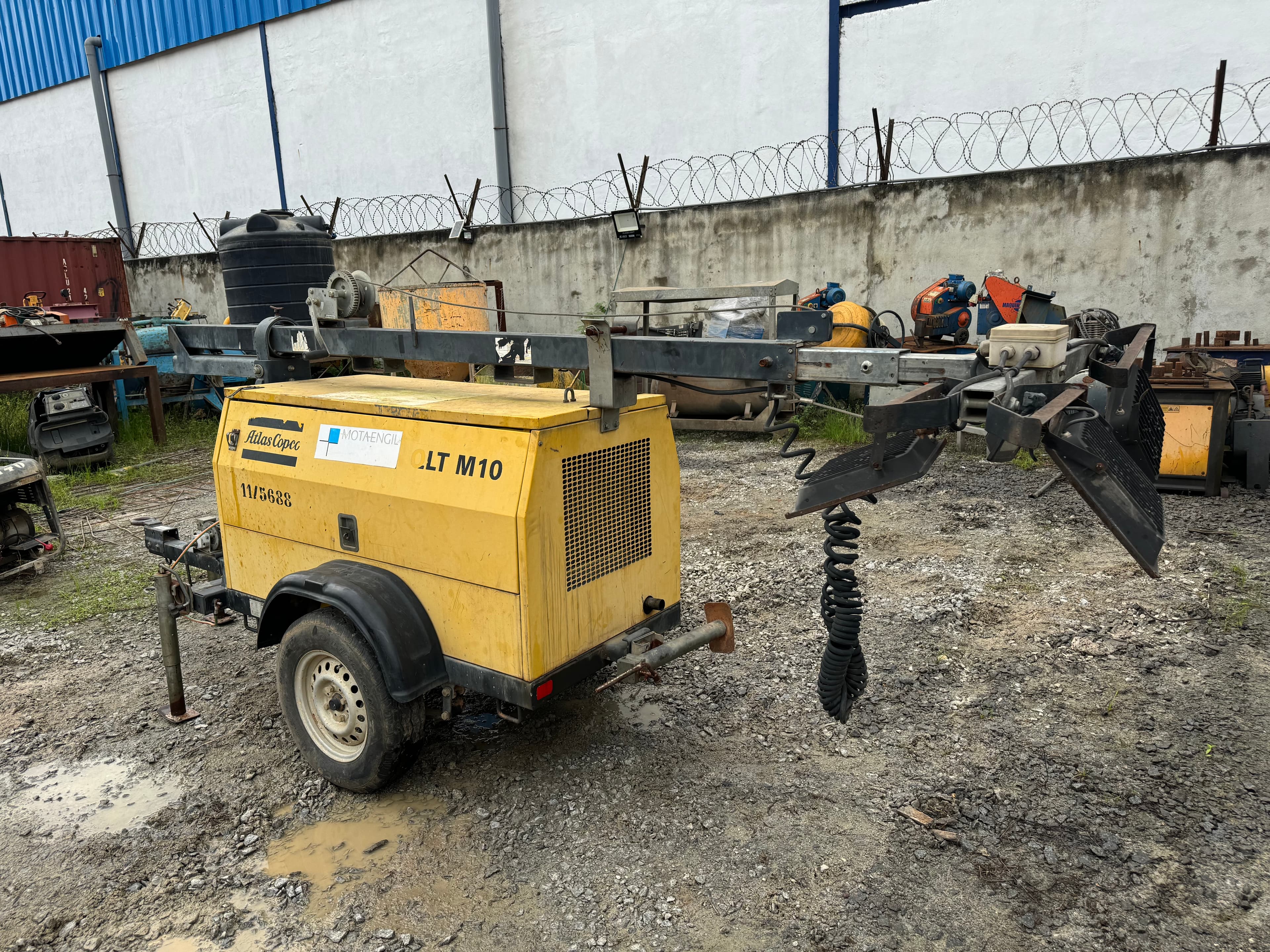 Tour d'éclairage ATLAS COPCO QLT M10 — imagem 5