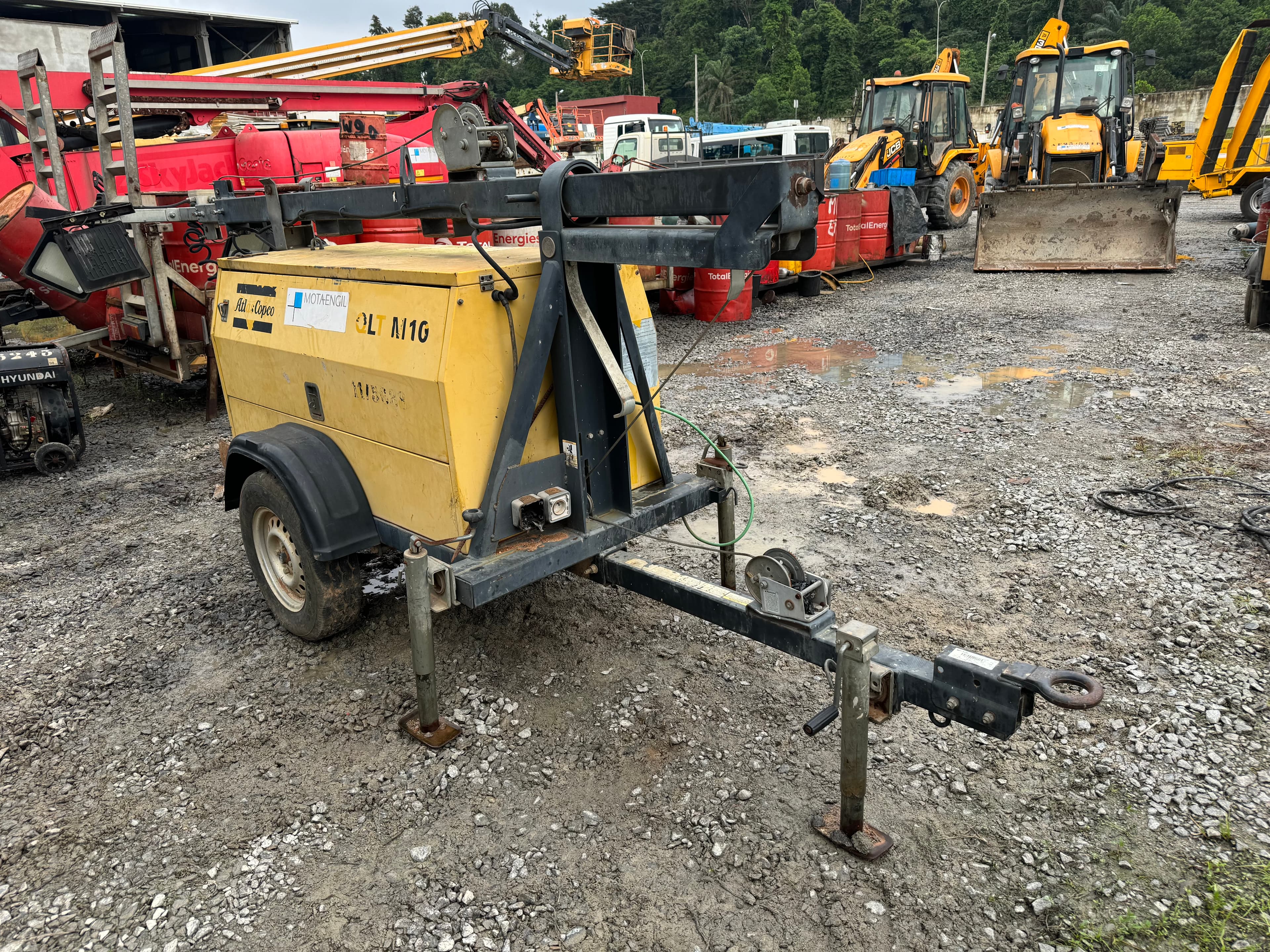 Tour d'éclairage ATLAS COPCO QLT M10 — imagem 3
