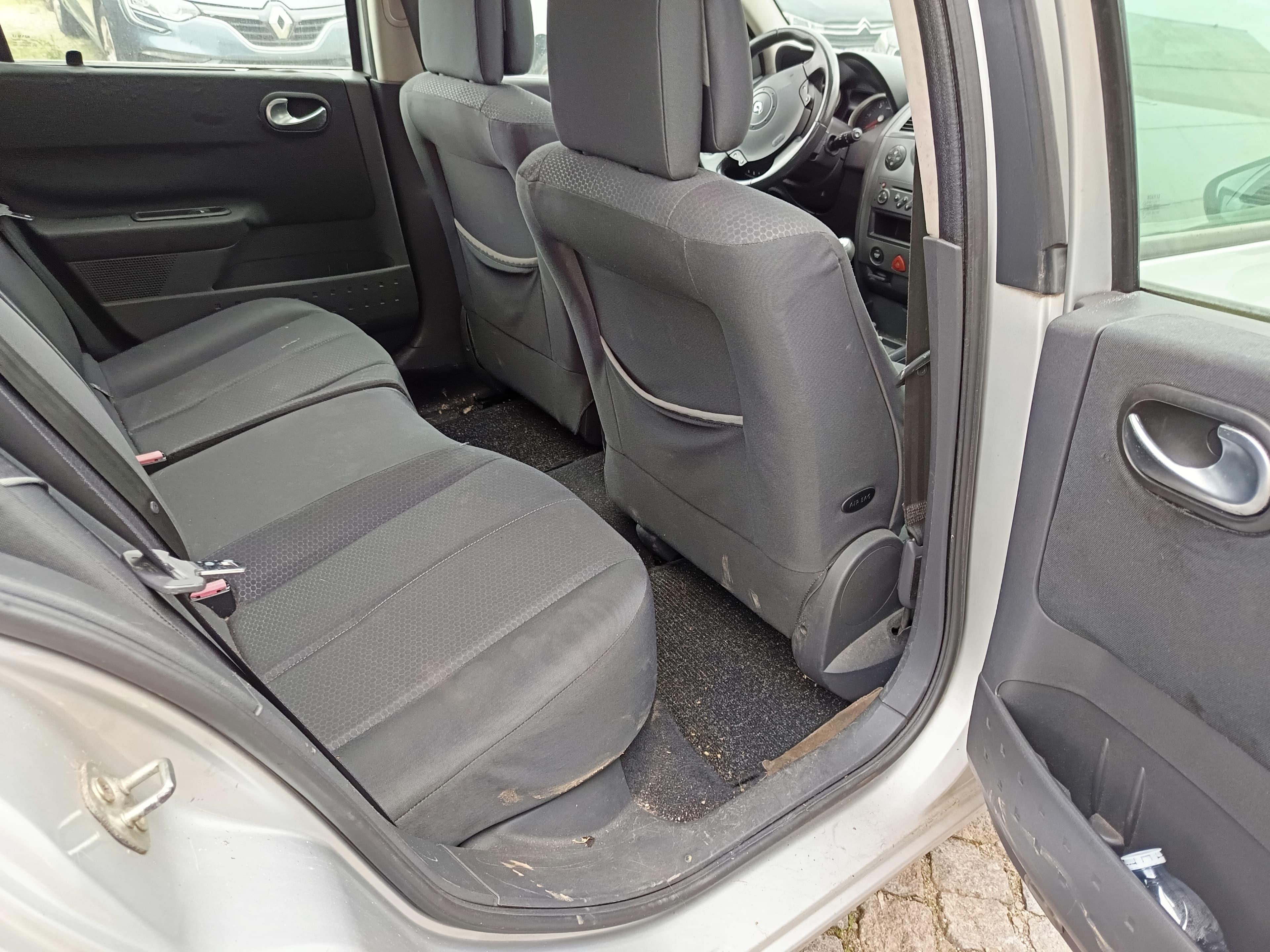 Renault Mégane · Ano 2005 — imagem 20