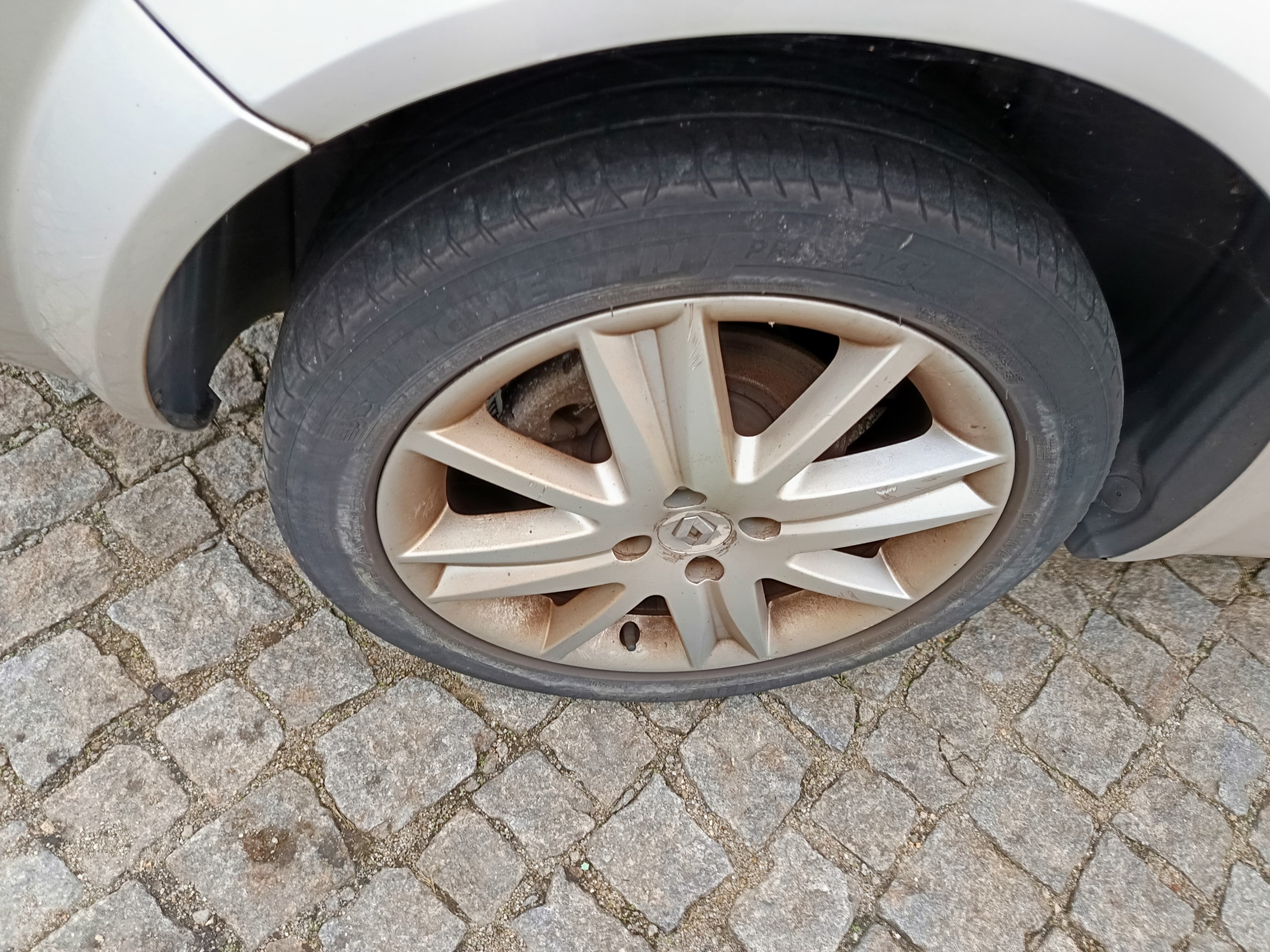 Renault Mégane · Ano 2005 — imagem 10