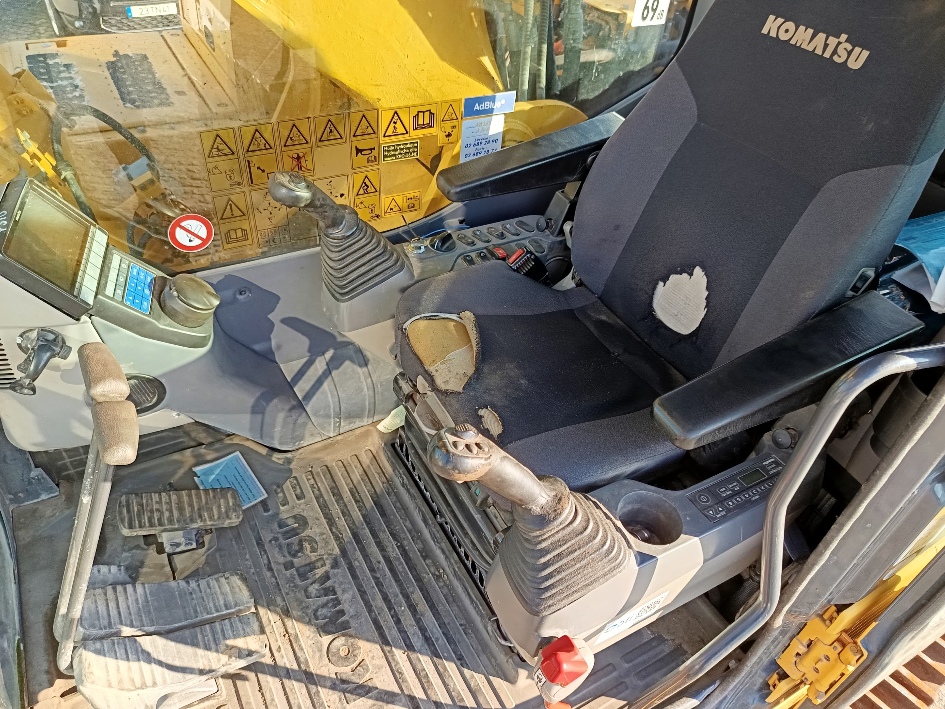 Giratória de Rastos Komatsu · Ano 2018 — imagem 11
