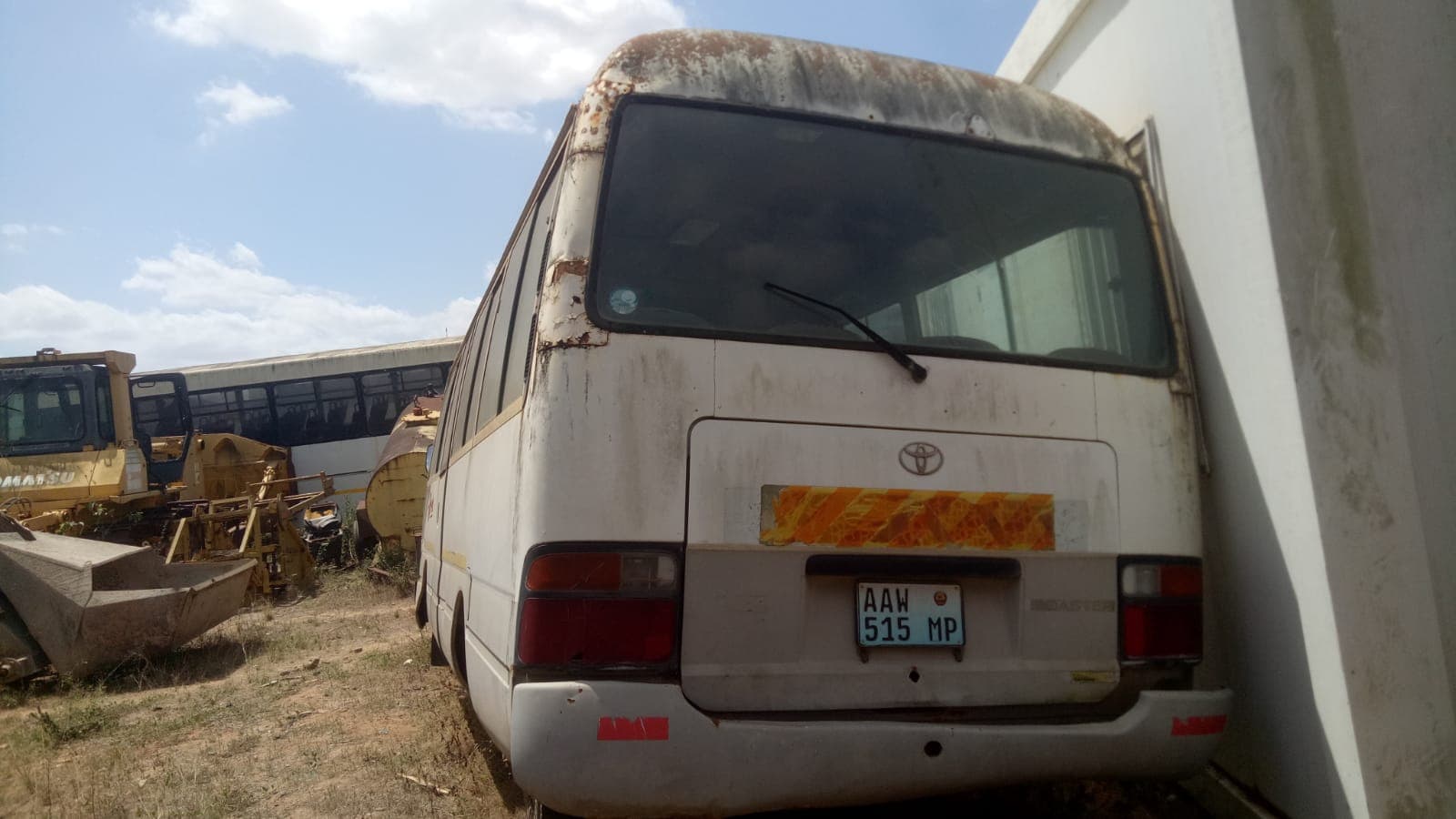 Toyota Coaster — imagen 3