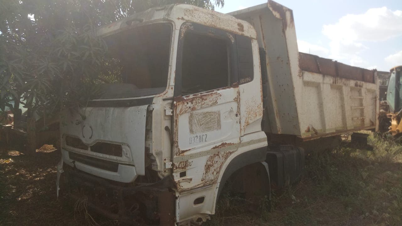 NISSAN/UD — imagen 2