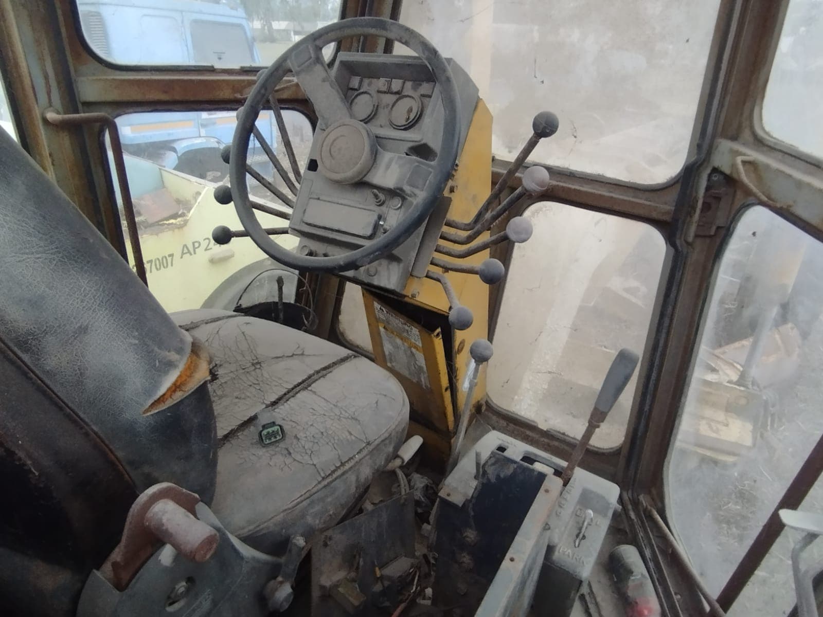 Niveladora  - Mitsubishi/MG 530 — image 8