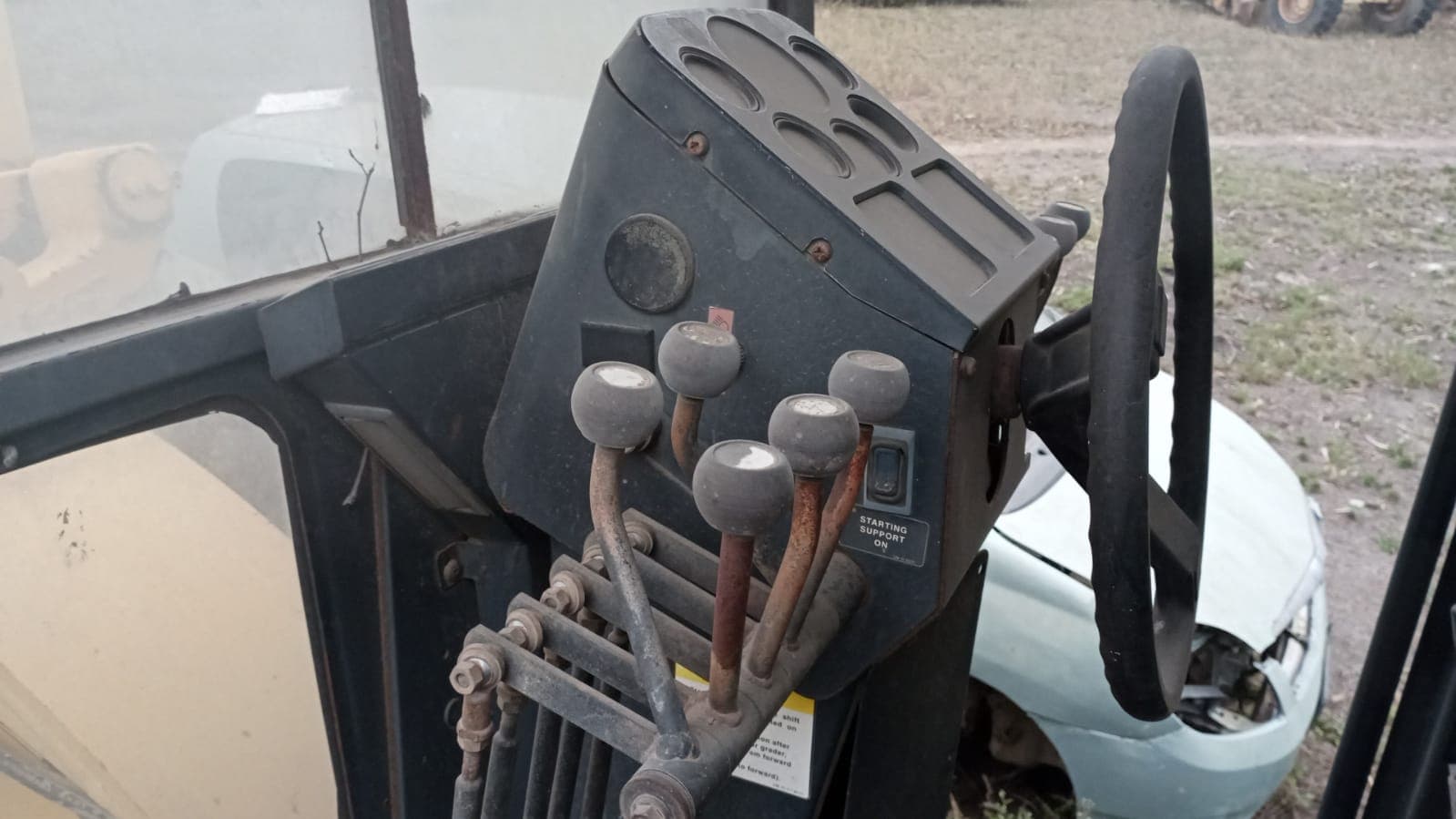 Niveladora - Komatsu/GD655-3A — image 6
