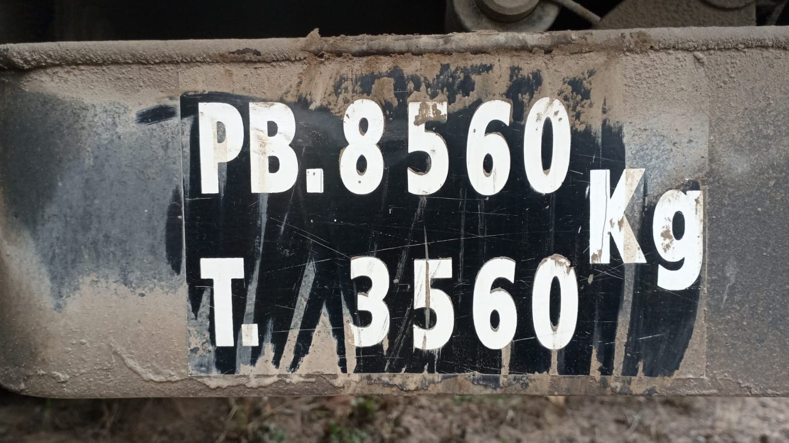 Trator - Valtra/800 — imagem 2