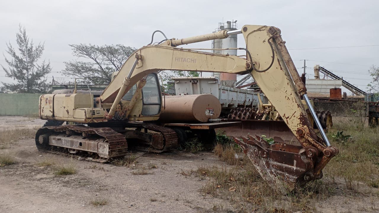 Pelle - Hitachi/EX200-5 — image 6