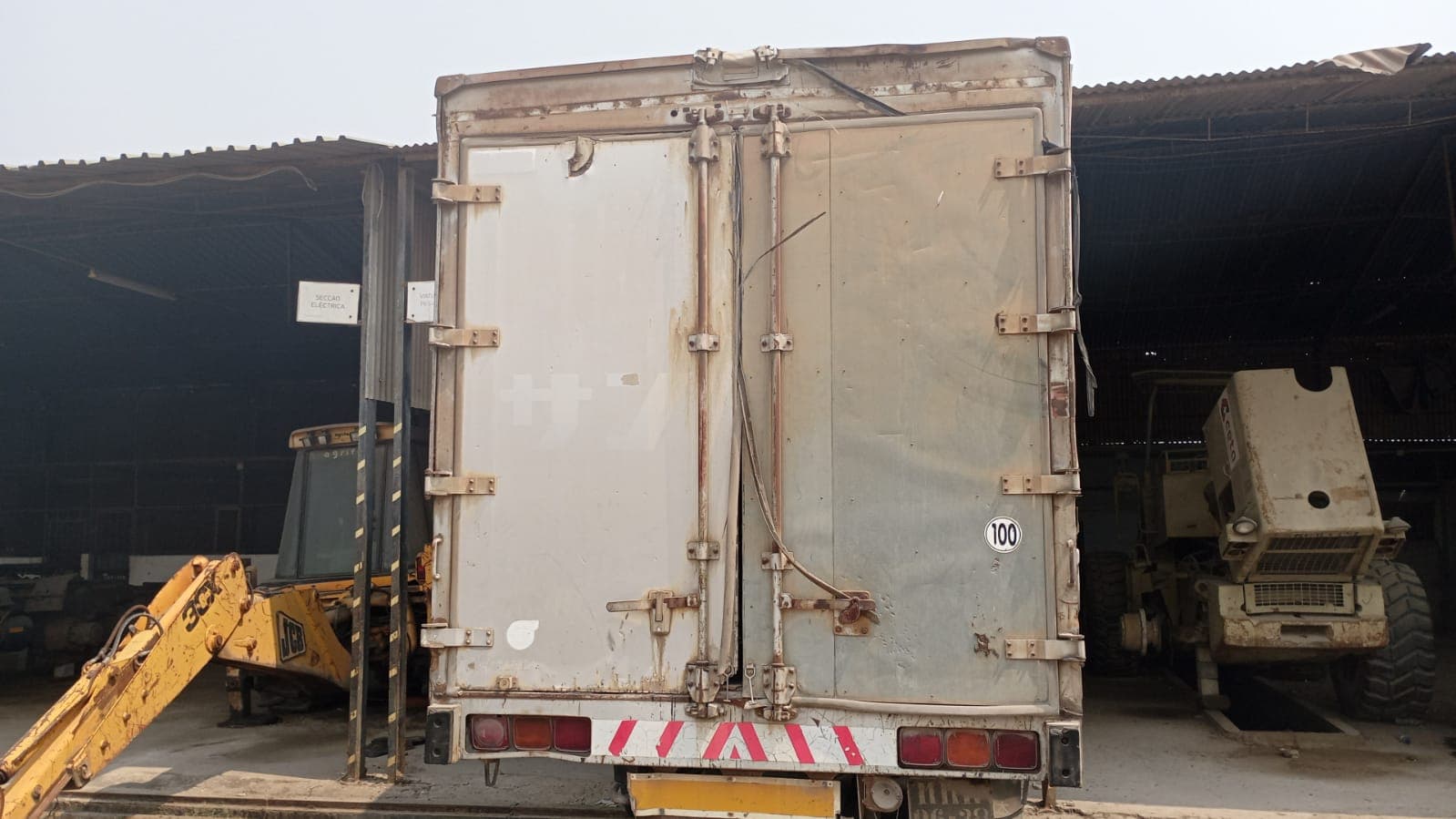 Hino/Profia — image 3