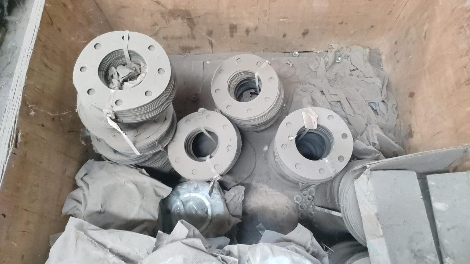 Flanges e vedantes
