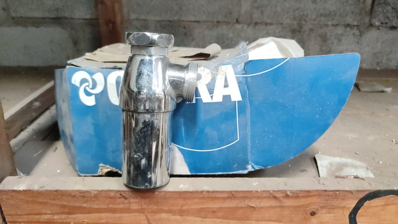Garrafas metálicas para canalização