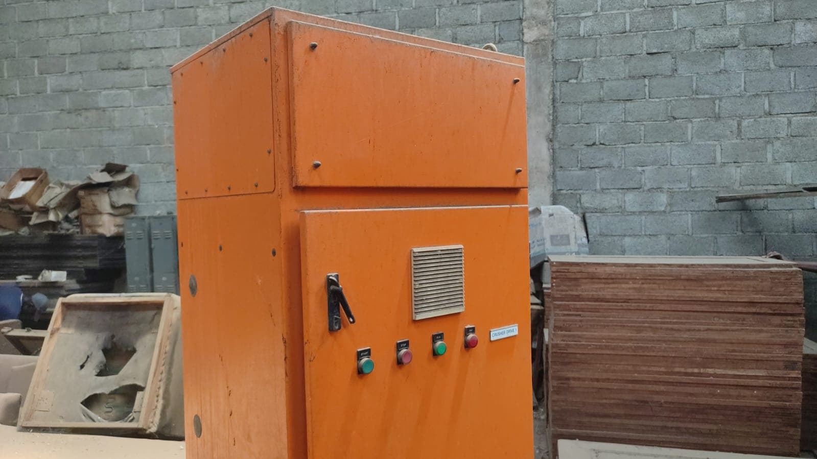 Quadro elétrico de britadeira — imagem 5