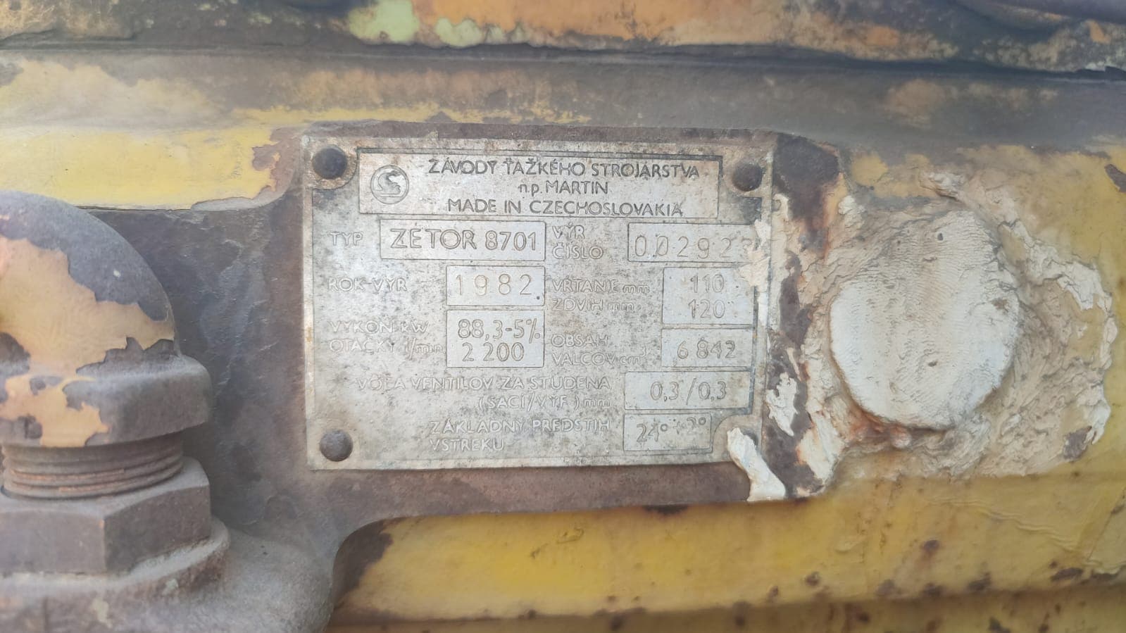 Compactador cilindro ZTS Stavostroj — imagen 8