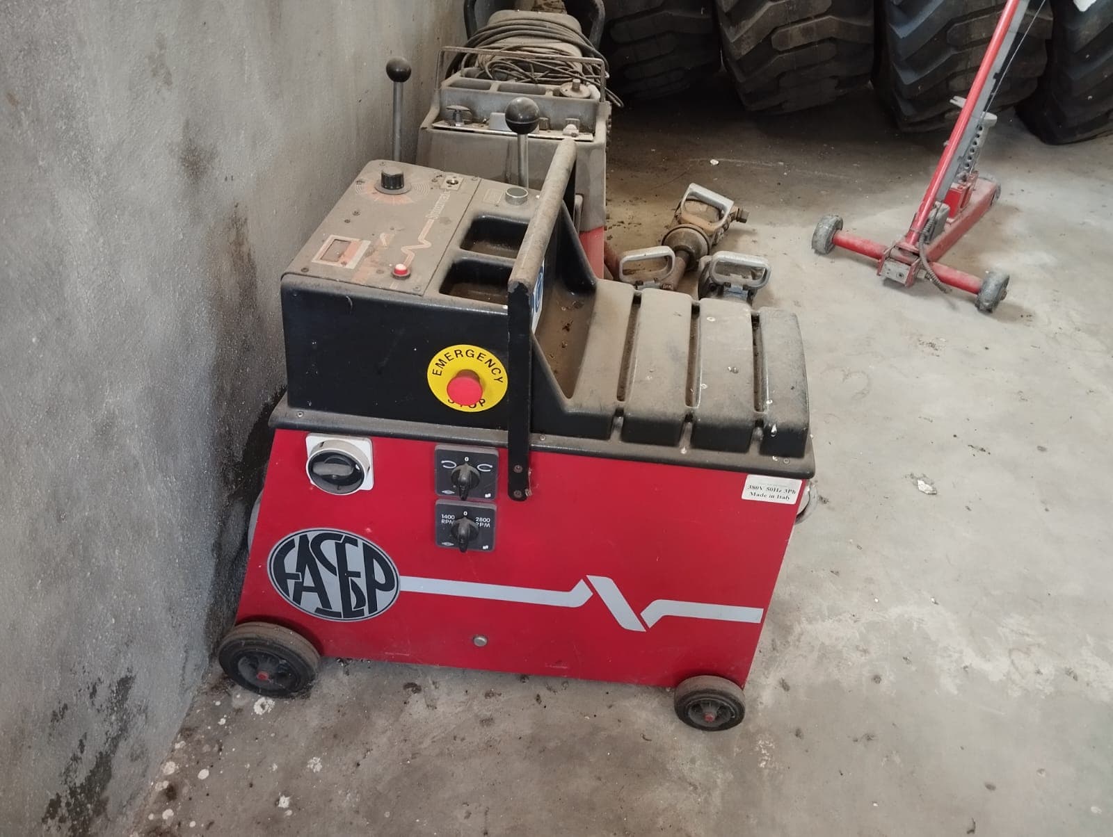 Equipamentos Oficina · Stock de Pneus e Jantes — image 29
