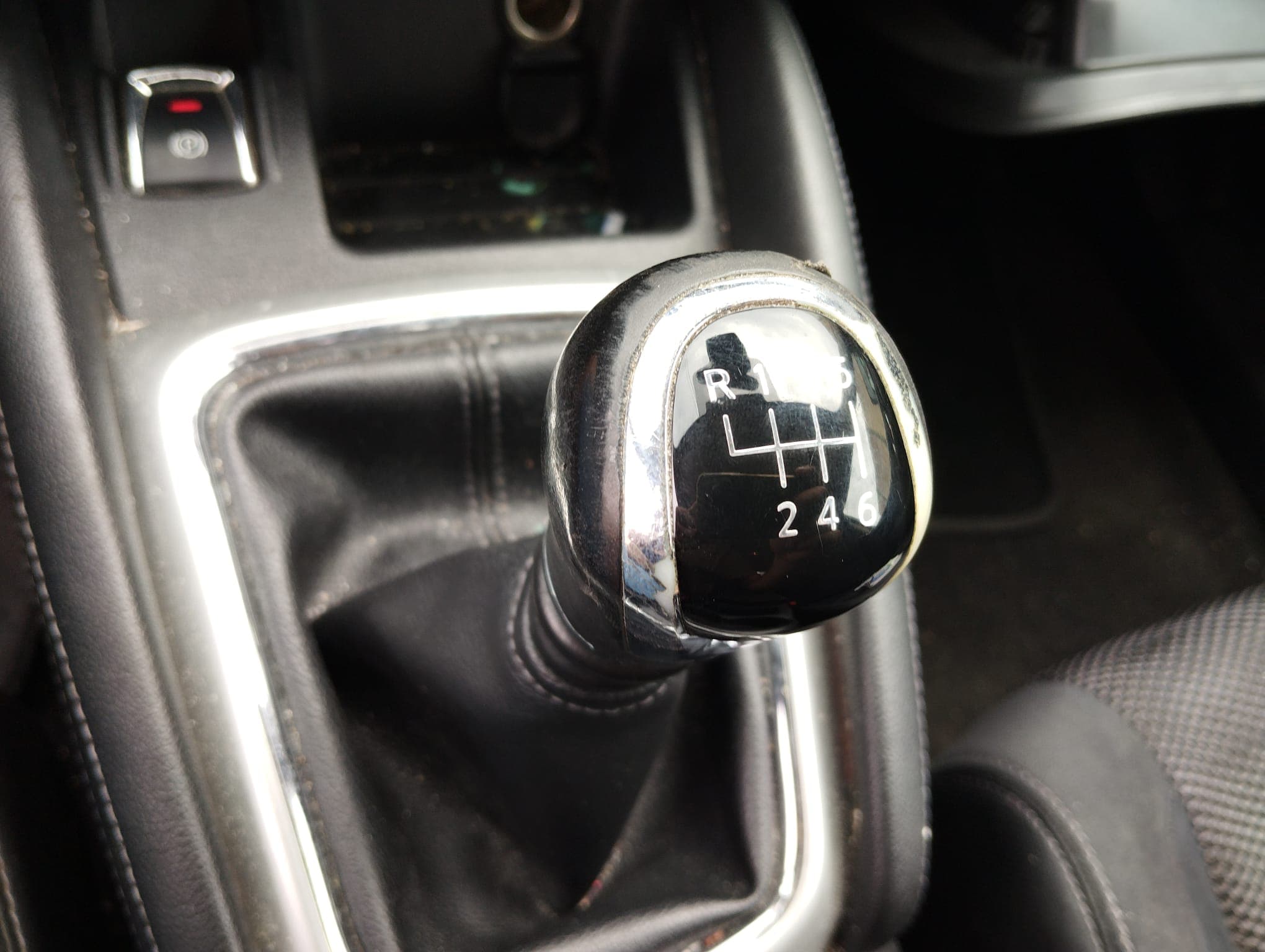 Nissan Qashqai · Ano 2015 — imagem 14