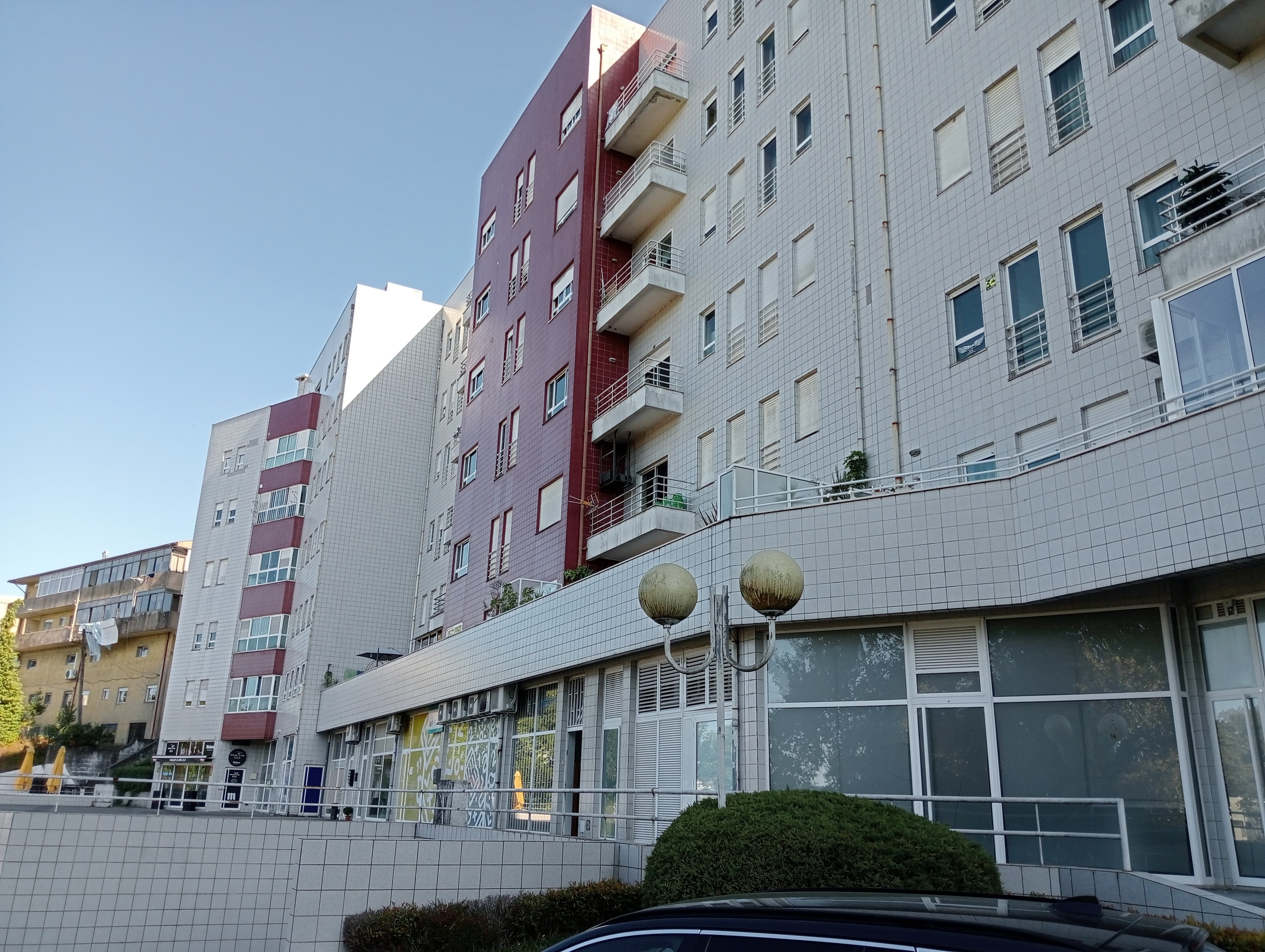 Garagem · Vila Nova de Famalicão — imagem 2