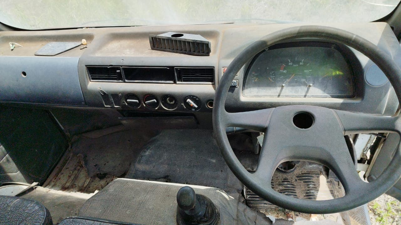 Camião MERCEDES — imagen 3